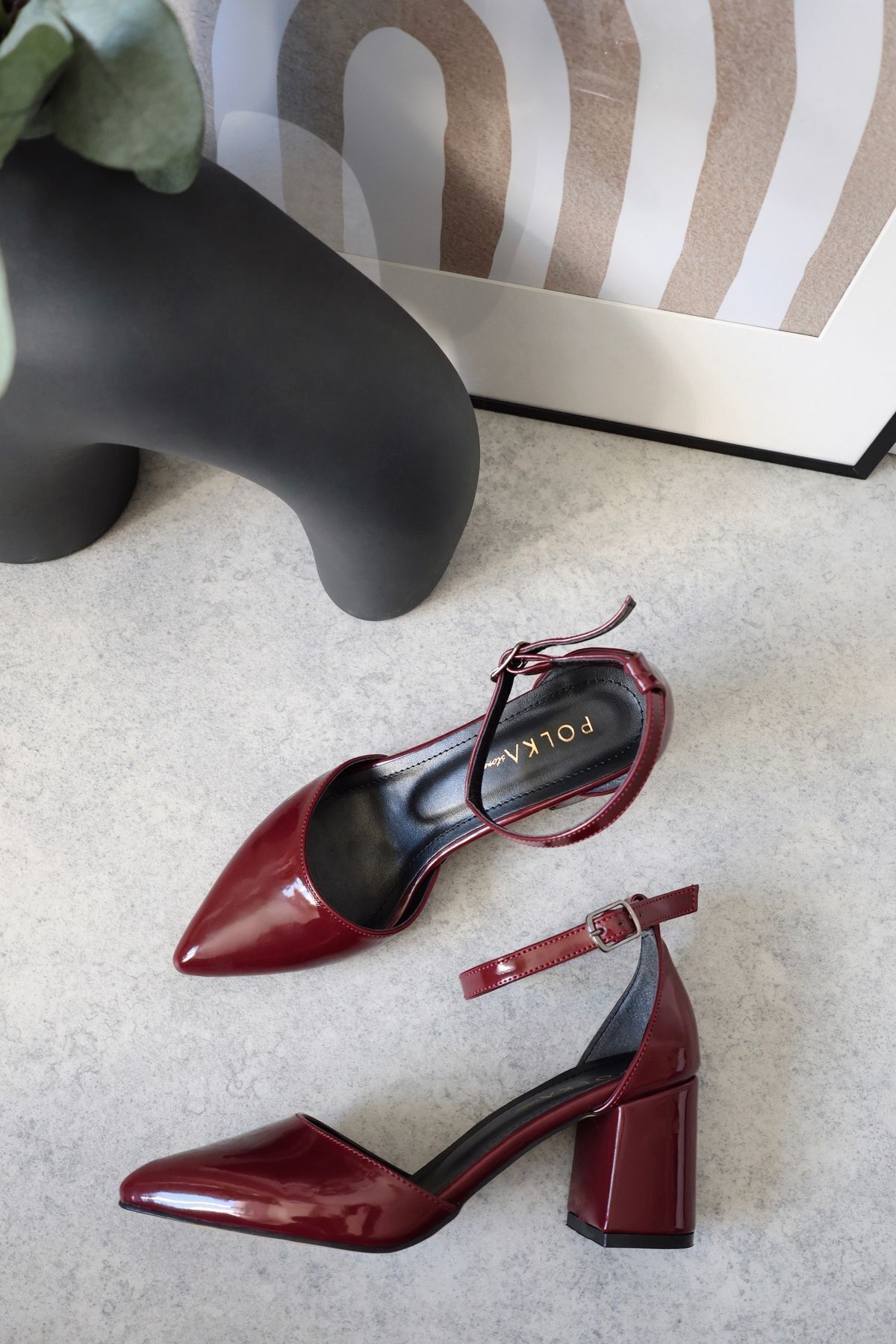 POLKA STORE  Kadın Ruth Kısa Kalın Topuklu Günlük Rahat Bordo Rugan Cherry Red Ayakkabı - Görsel 7