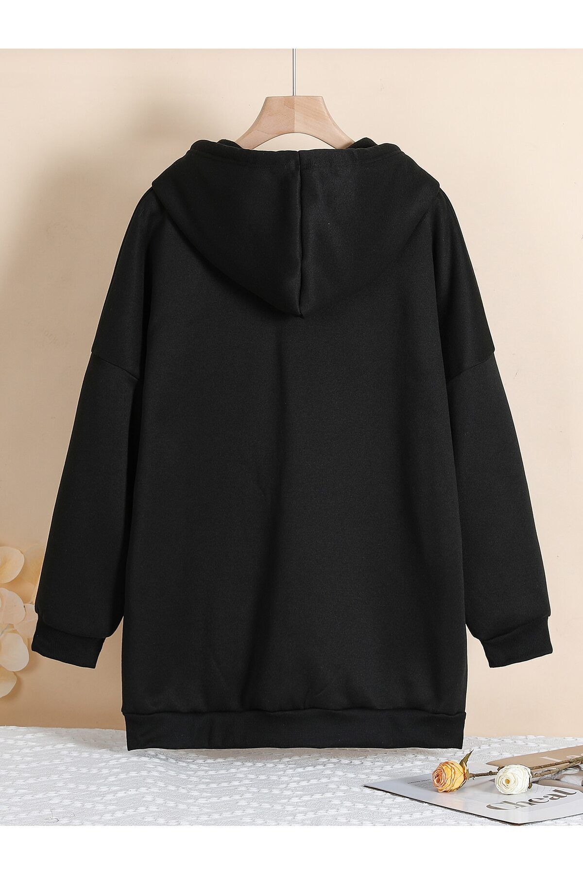 https://cdn.dsmcdn.com/ty1546/product/media/images/ty1546/prod/QC/20240915/14/74867cd8-801c-386b-99ff-2643e7b760f8/1_org_zoom.jpg