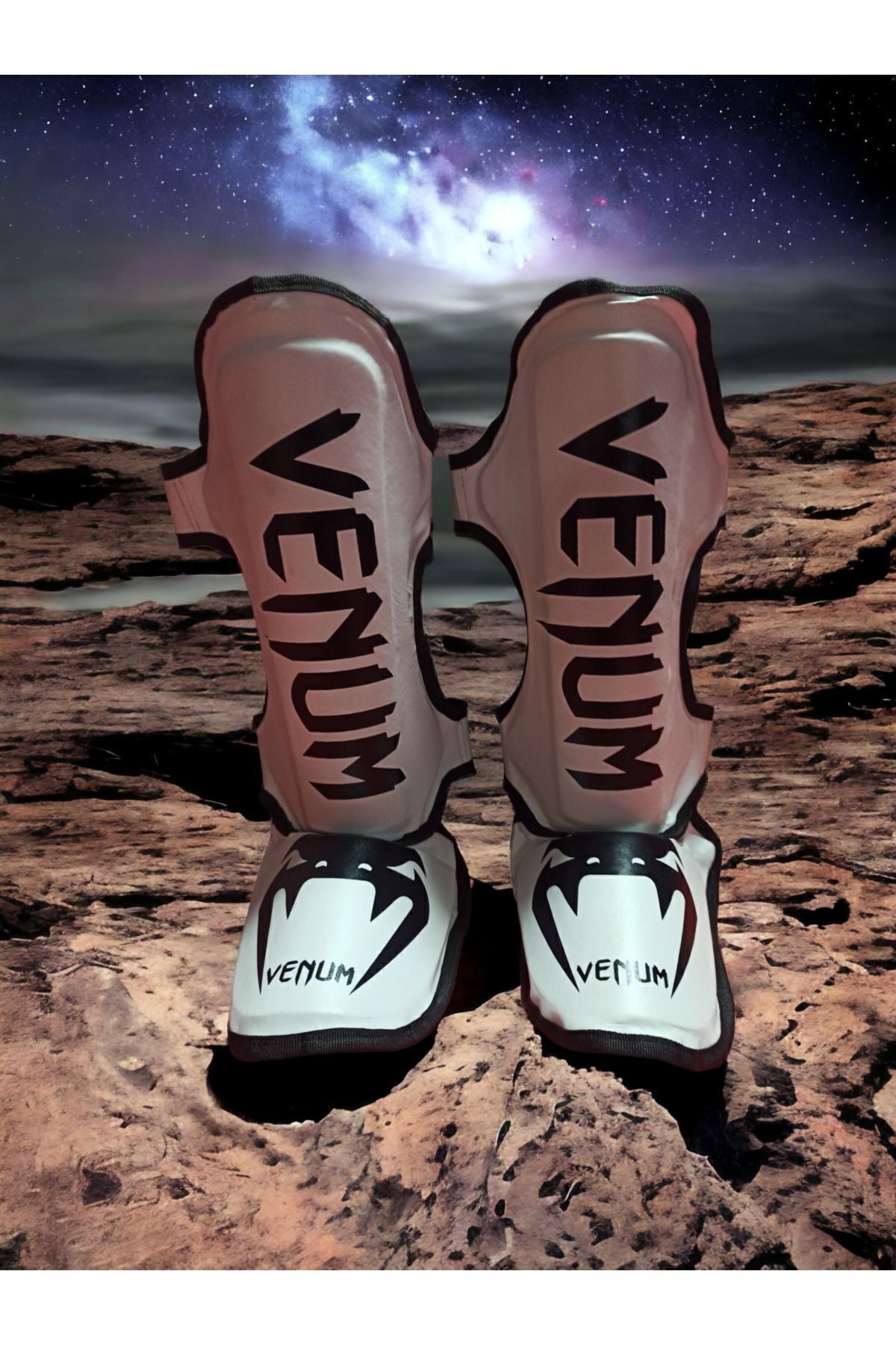 محافظ ساق پا سفید کاوالیک اورجینال Venum