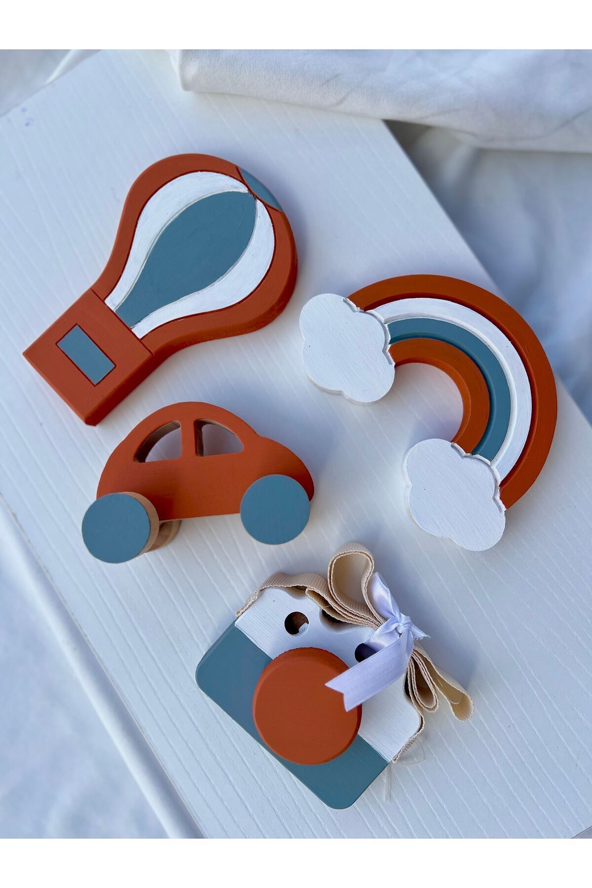 Turuncu gri objeli set