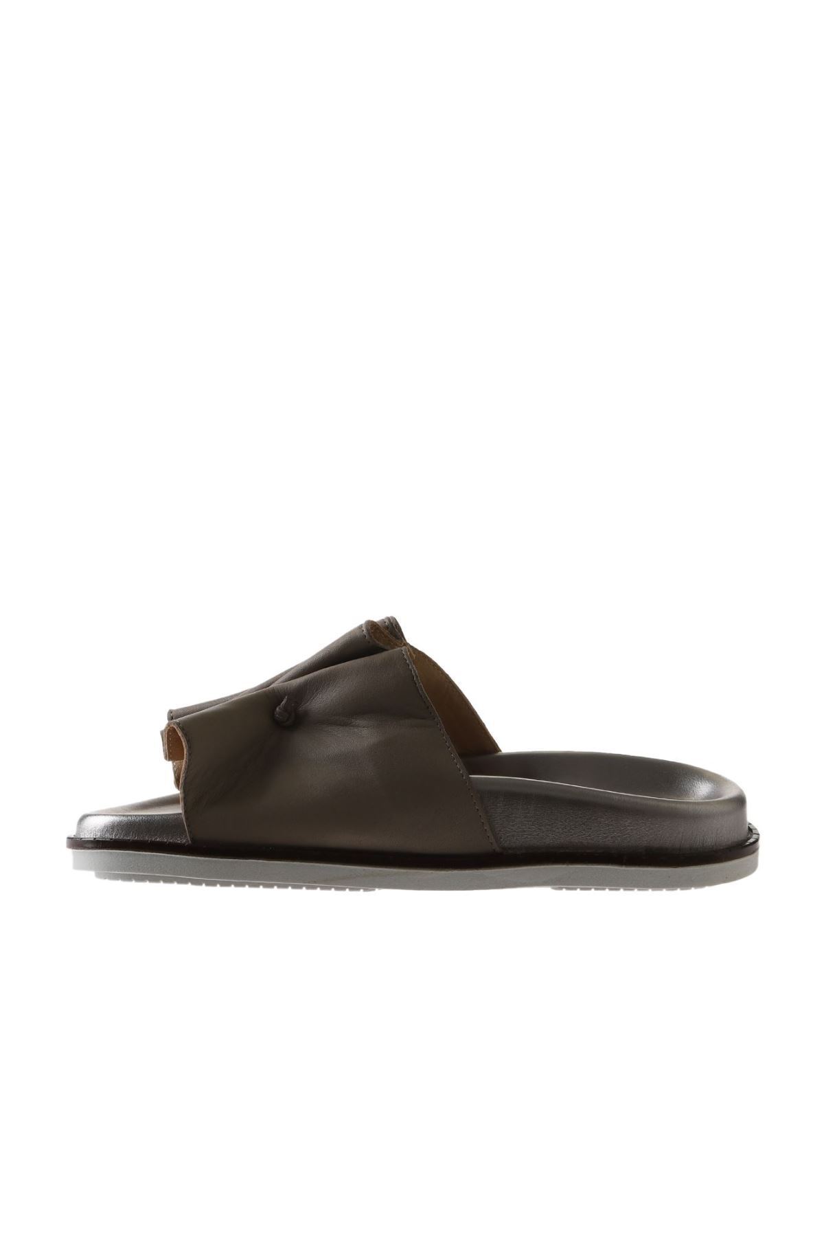 Bueno Shoes-01wu5810ModelGray Leather Women's Flat Slippers 4