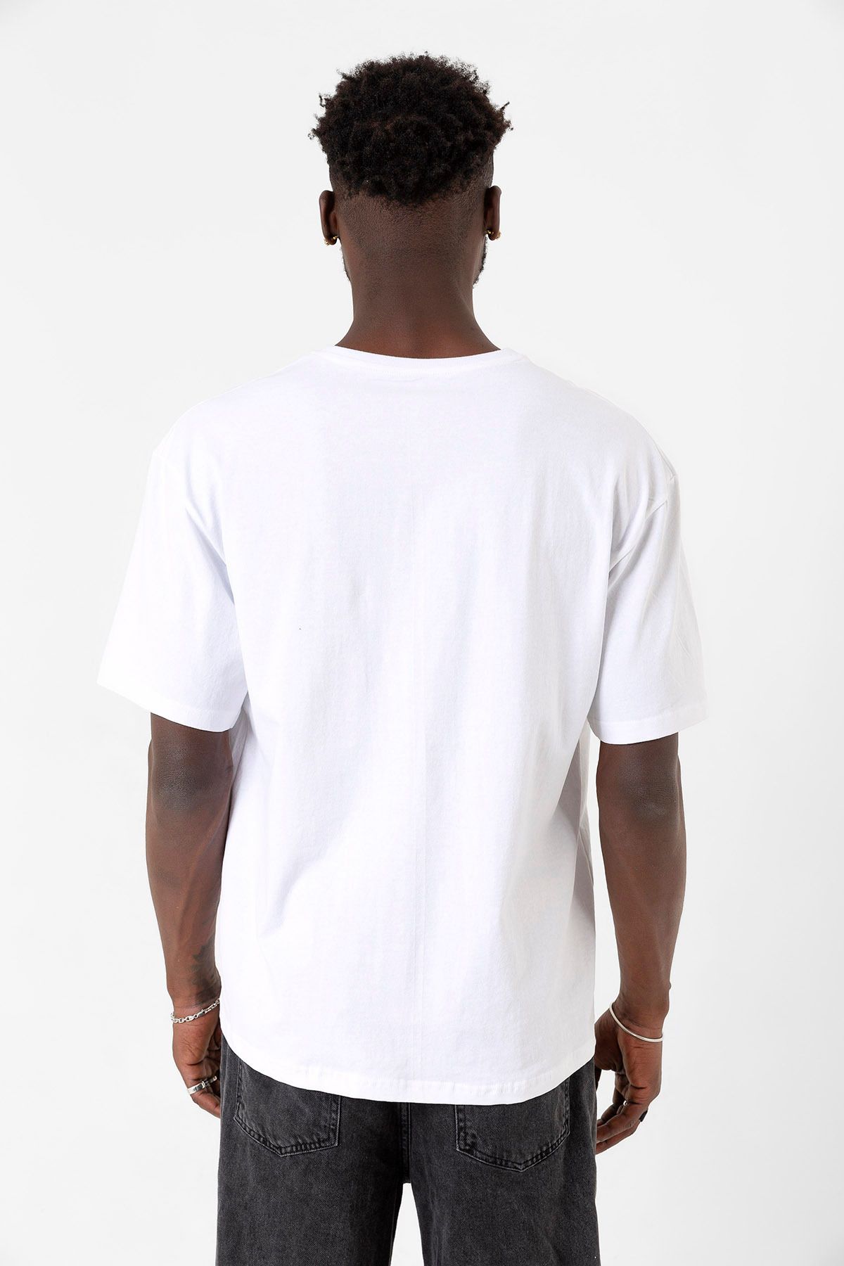 Tshirthane-Bridgerton Pall Mall Logo White Men's Oversize T-shirt 7