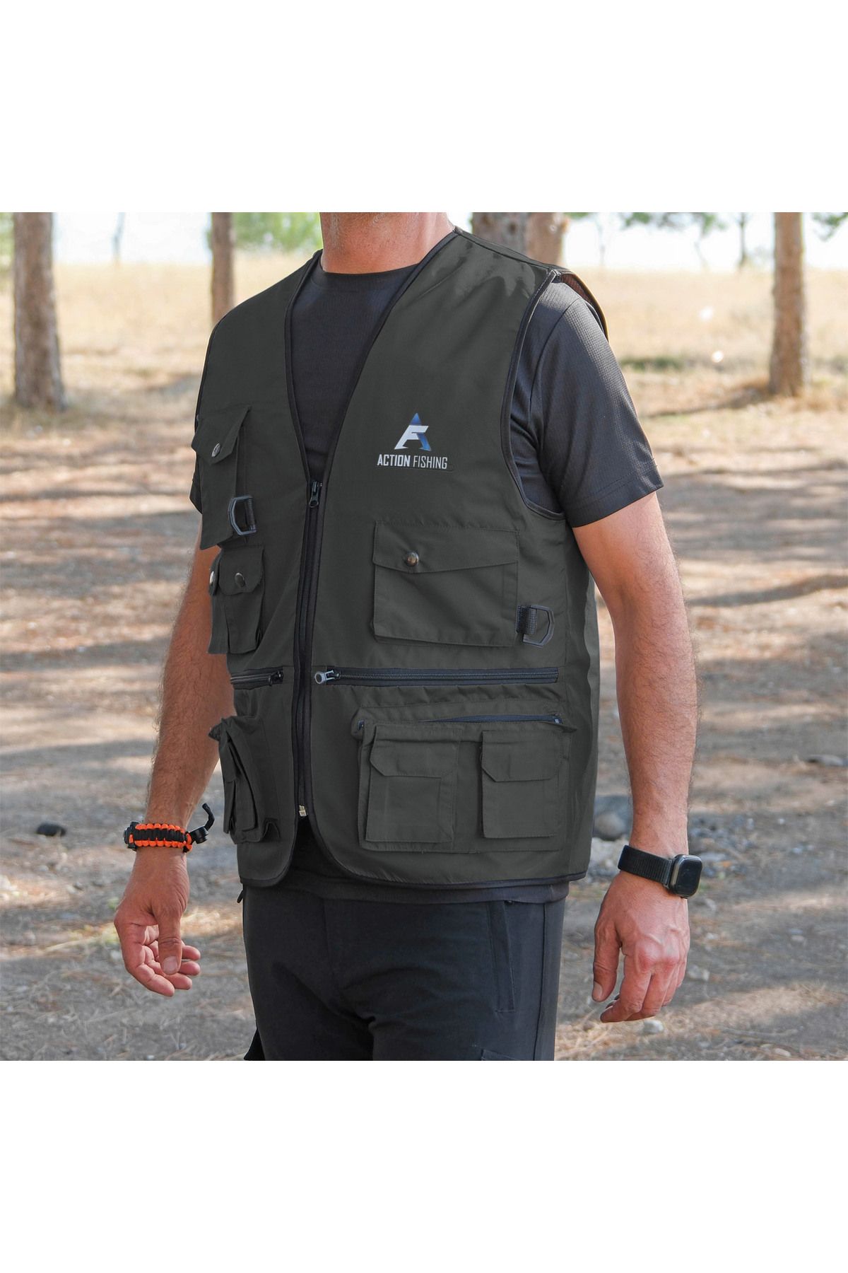 SAVEX-Khaki Tactical Hunter Vest - Multi Pocket Action 3