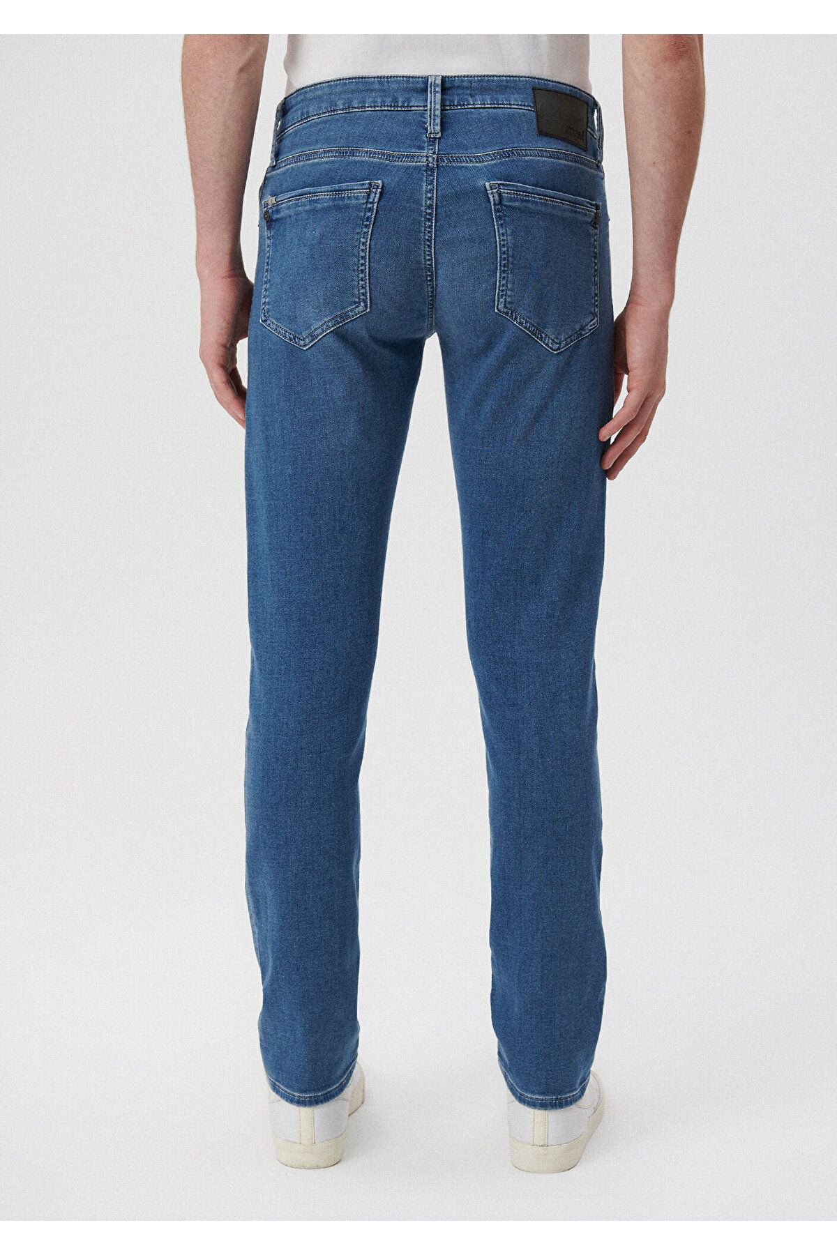 Mavi-Jake Sportliche leichte Jeanshose 0042280965 4