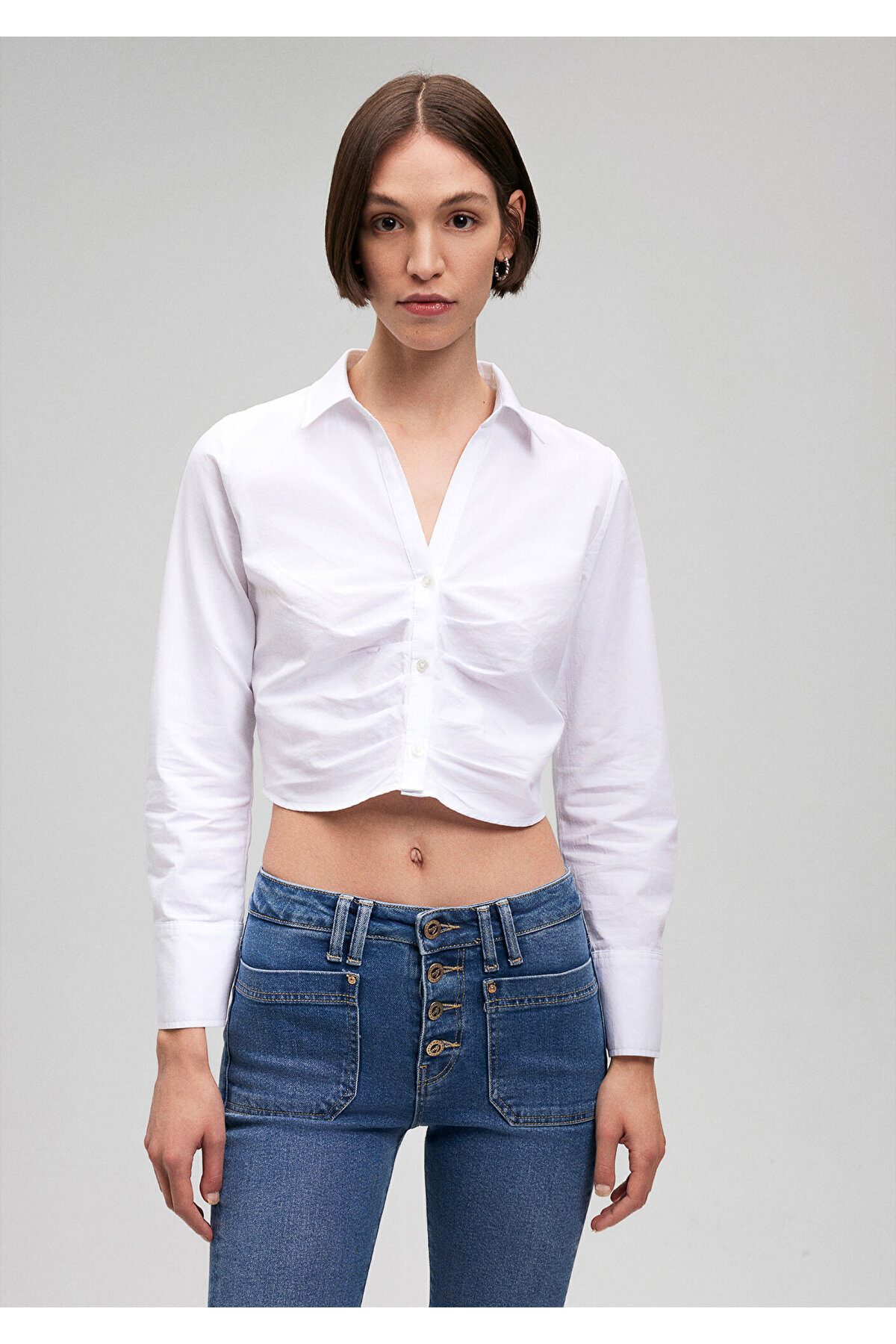 Beyaz Crop Poplin Gömlek Crop / Kısa Kesim 1210673-620 — صورتی — تصویر 4 از 7