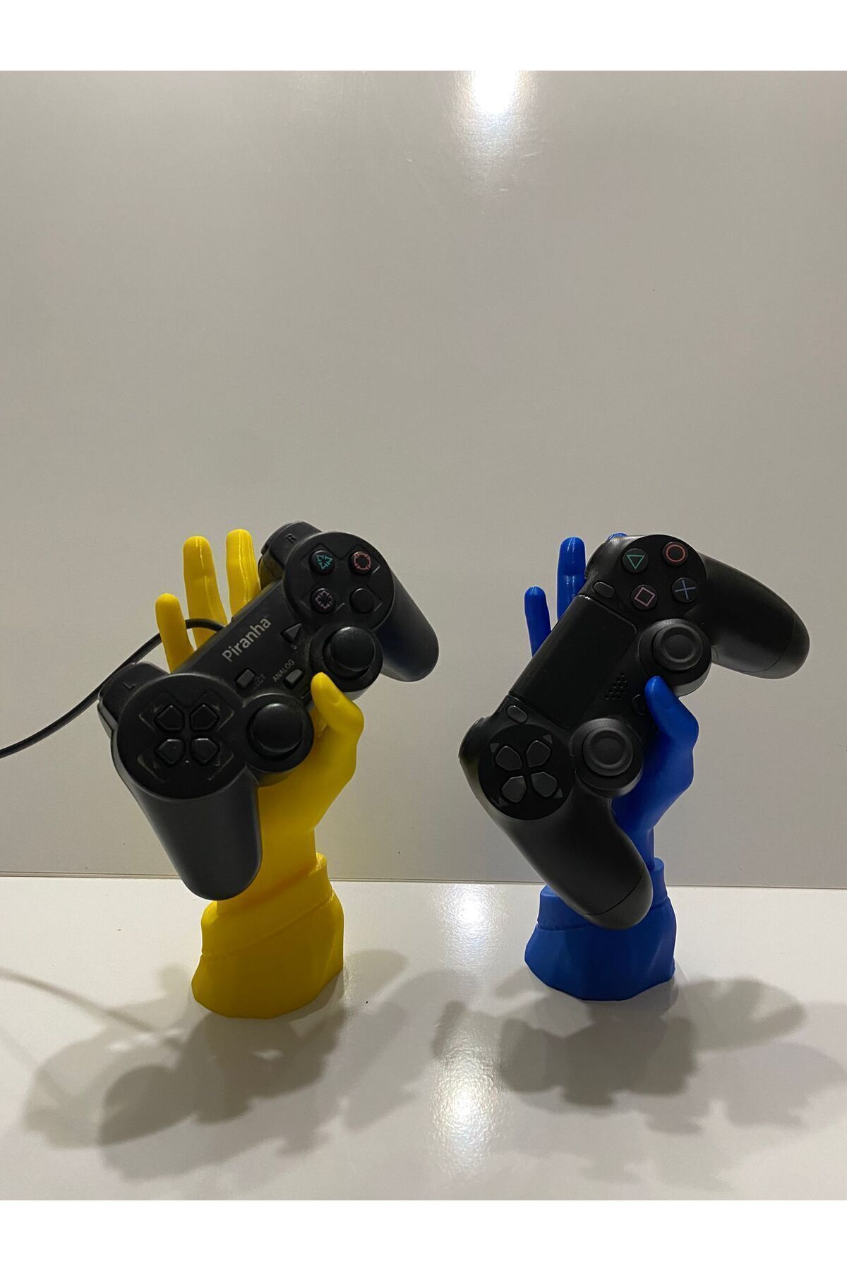 Sarı & Lacivert El Şeklinde Oyun Kolu Standı Pc&ps3&ps4&ps5 Uyumlu 3