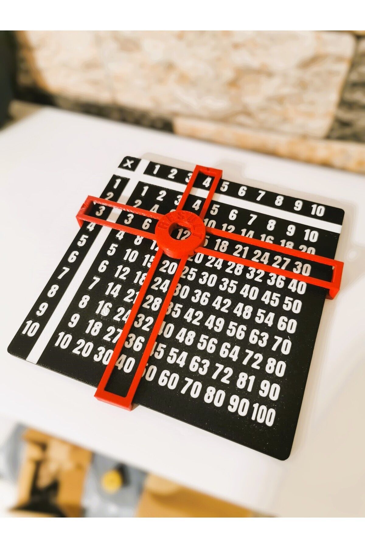 HobiHub-Easy-To-Use Moveable Multiplication Table 2
