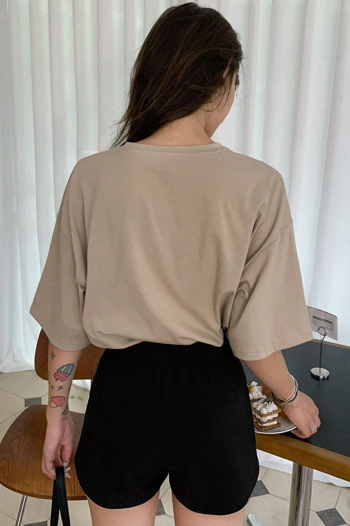 https://cdn.dsmcdn.com/ty1547/product/media/images/ty1545/prod/QC/20240916/00/5e928742-d04f-3e4b-a8f3-79a860464ef5/1_org_zoom.jpg