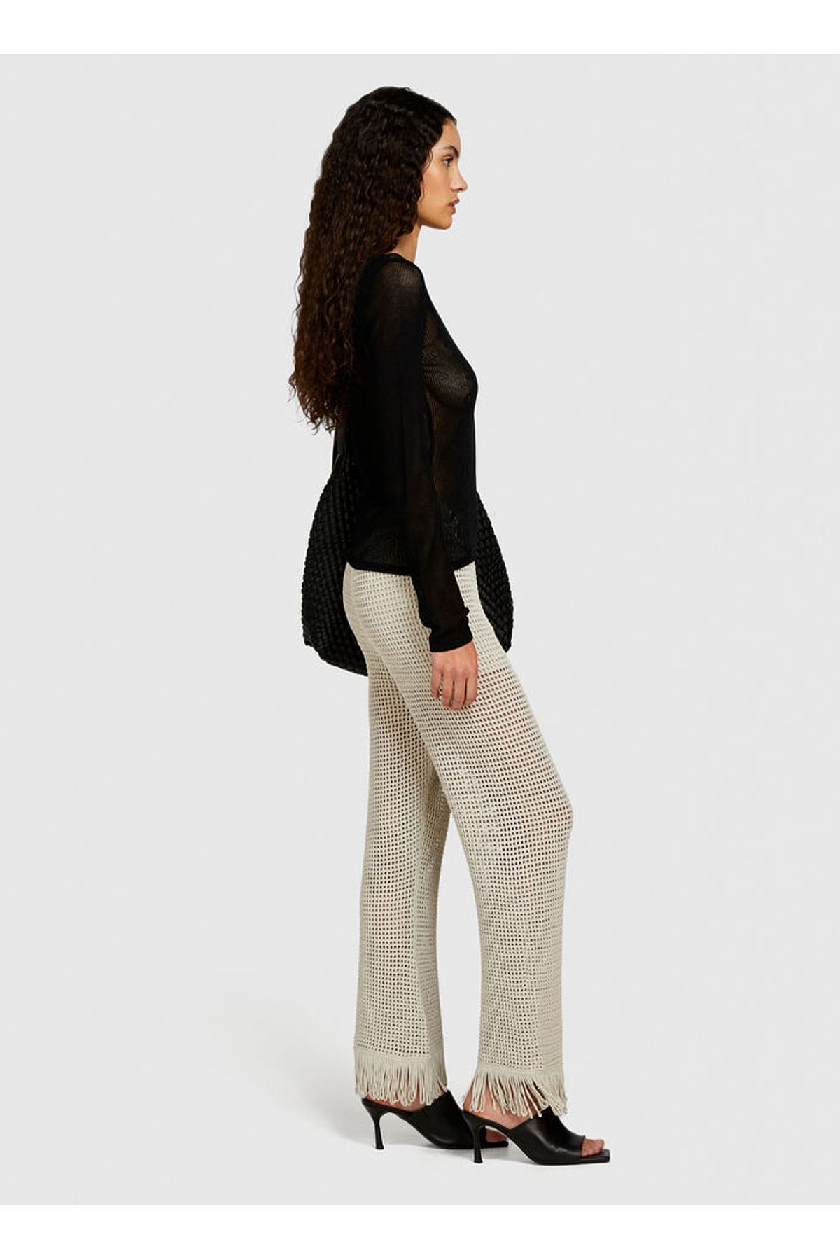 Sisley-بنطال نسائي عالي الخصر بقصة واسعة باللون البيج 196PMF008 3