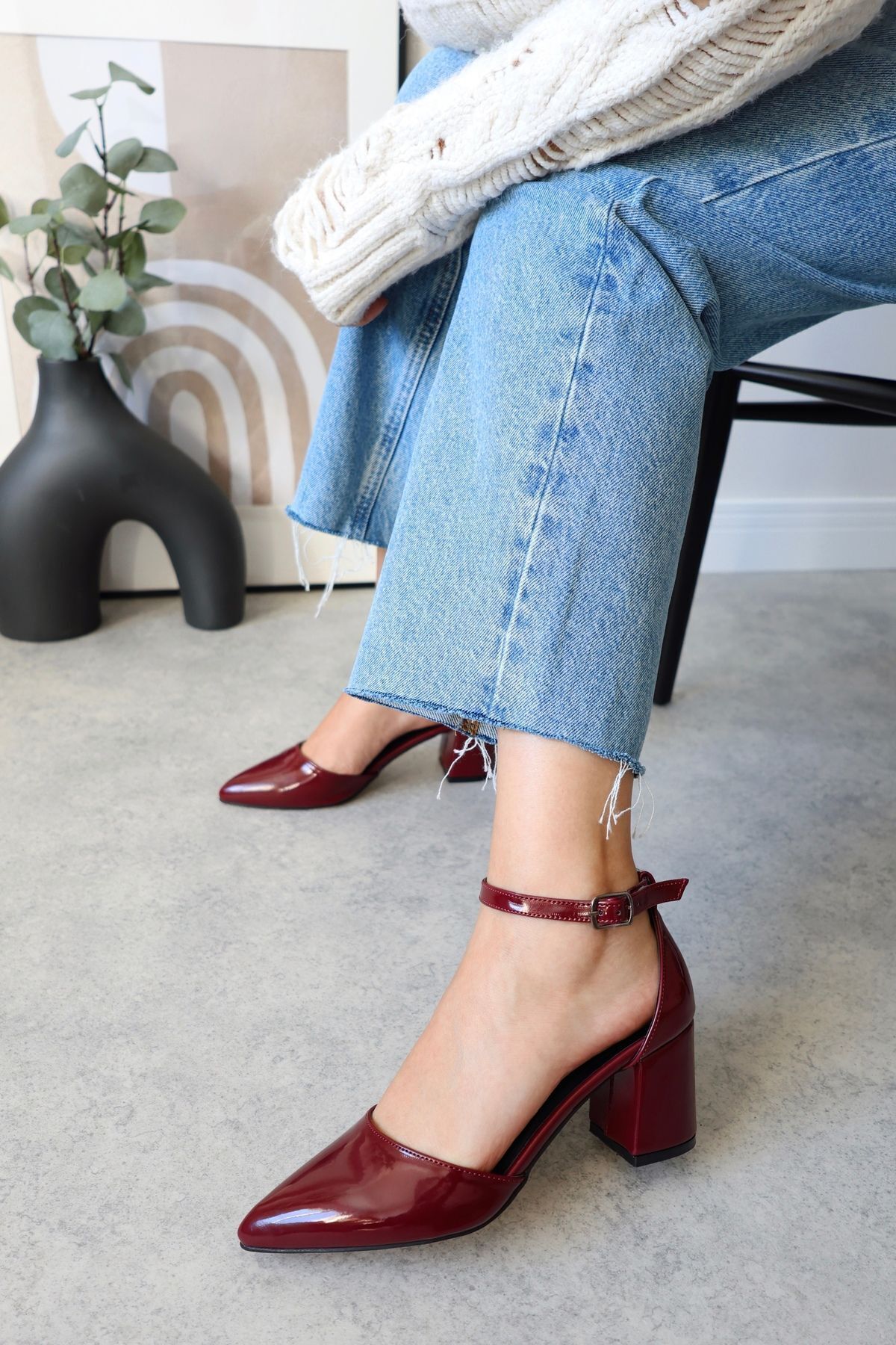 POLKA STORE  Kadın Ruth Kısa Kalın Topuklu Günlük Rahat Bordo Rugan Cherry Red Ayakkabı - Görsel 5