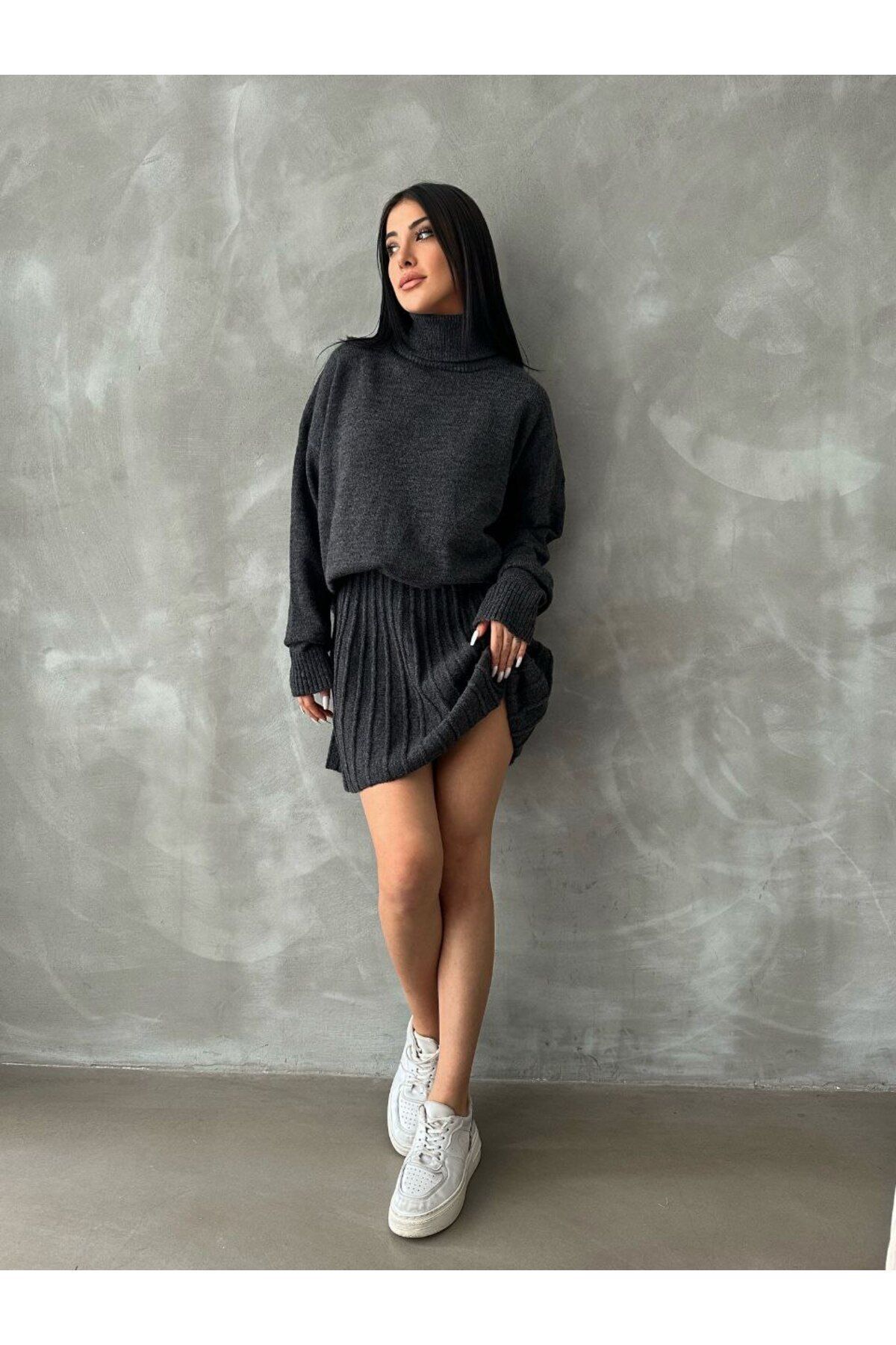 Ensemble tricot avec jupe plissée pour femme anthracite - Görsel 4