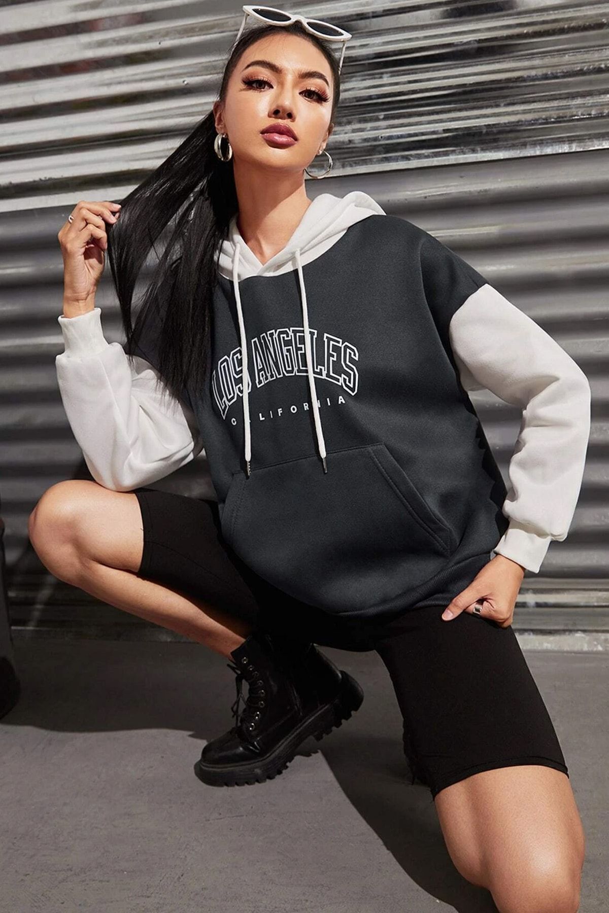 سویشرت  KP-ÖZELSİYAH-LOSYAZI