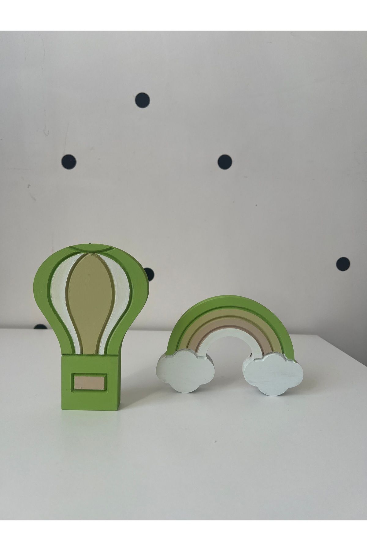 Renkli bebek çocuk odası için dekor ahşap