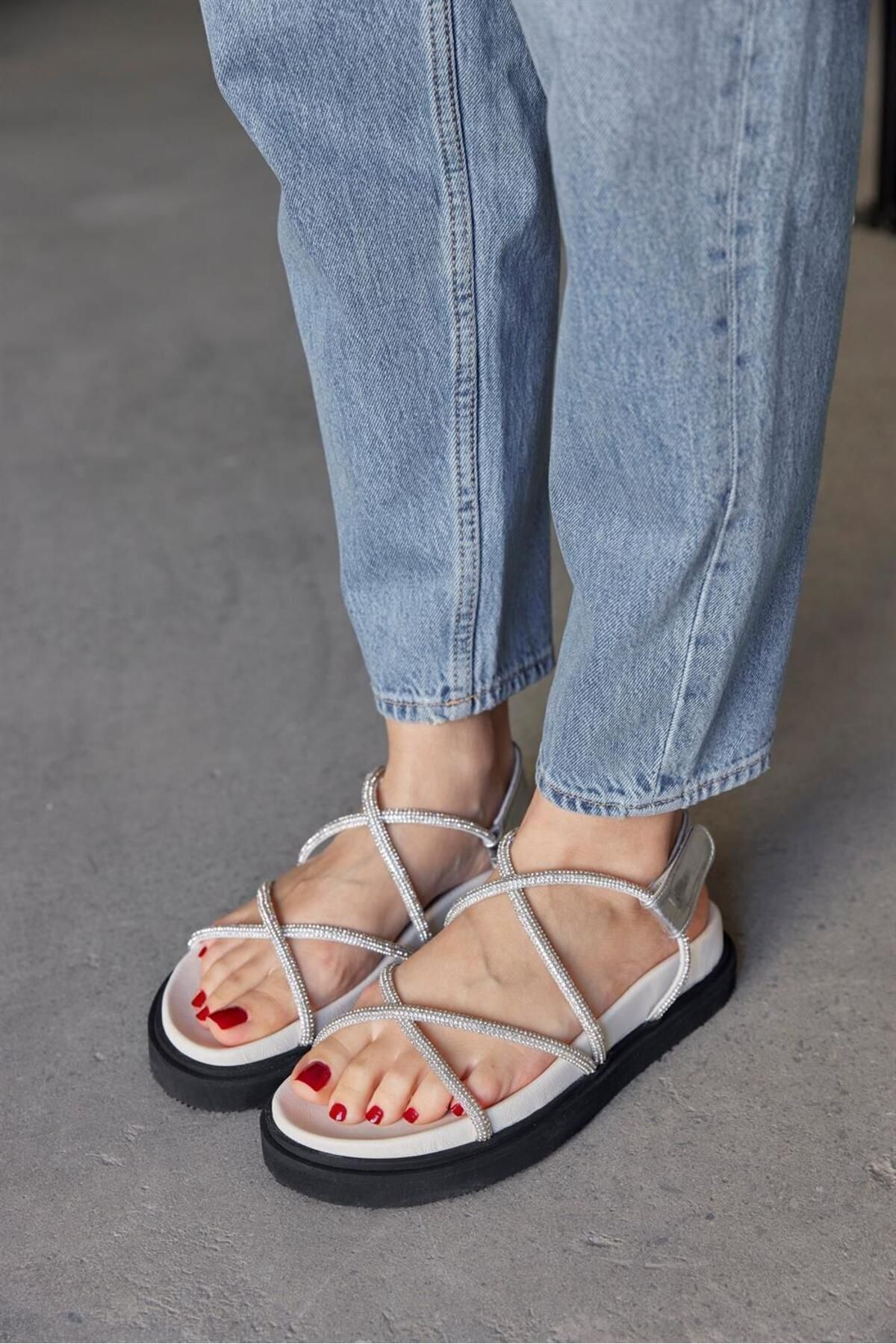 NILUFARR Sandale De Damă Lolly White Din Piele Naturală Stone Femeie - 37