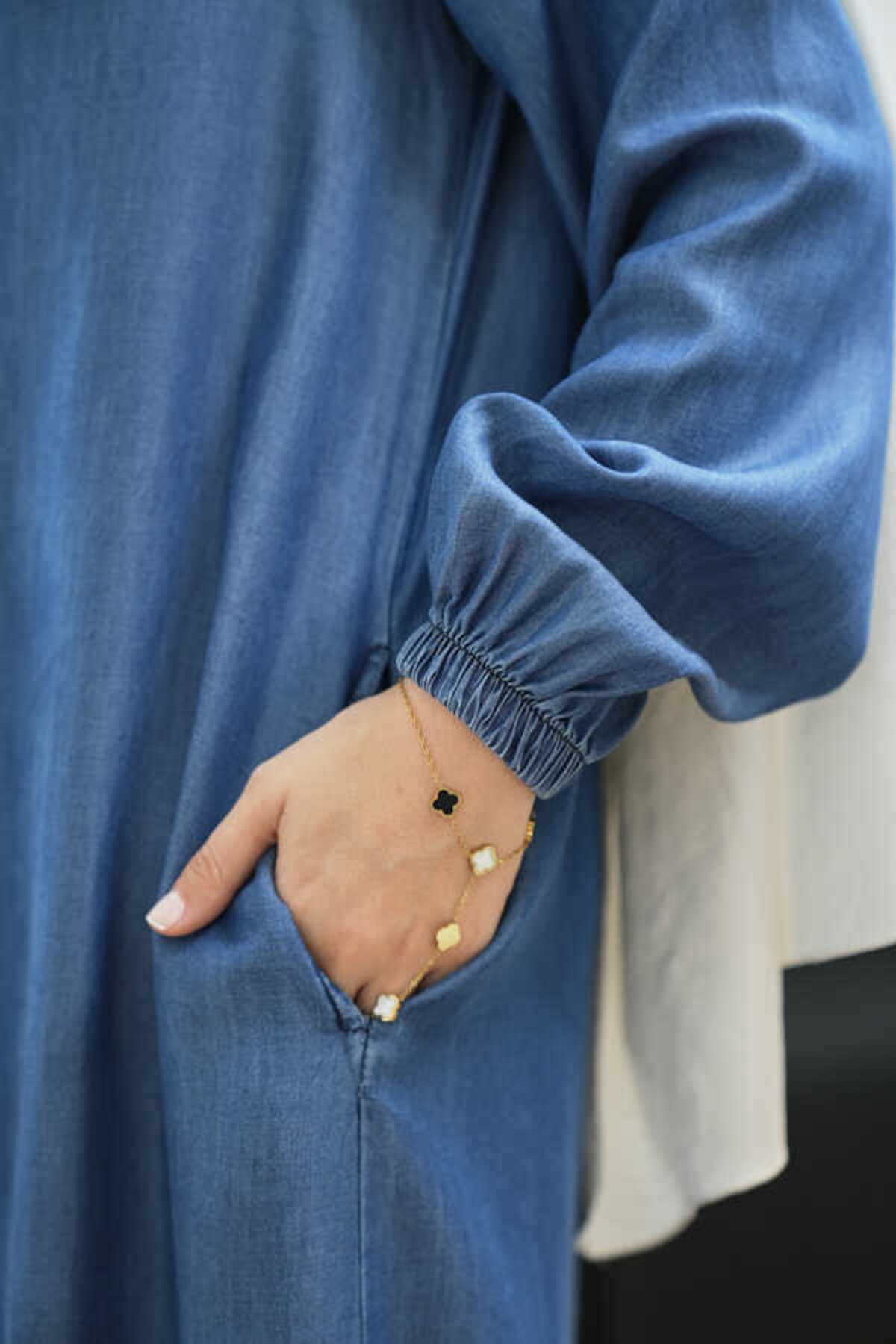 Neways-6644- Dark Blue Cap with Collar and Zipper 5