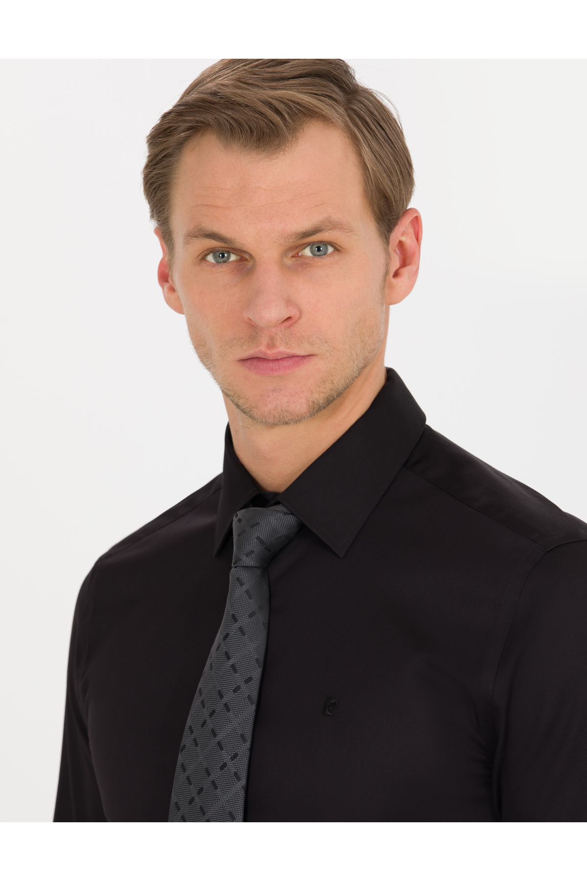 پیراهن آستین بلند مشکی اسلیم فیت کلاسیک 50256437-VR046 پیر کاردین پیراهن Pierre Cardin