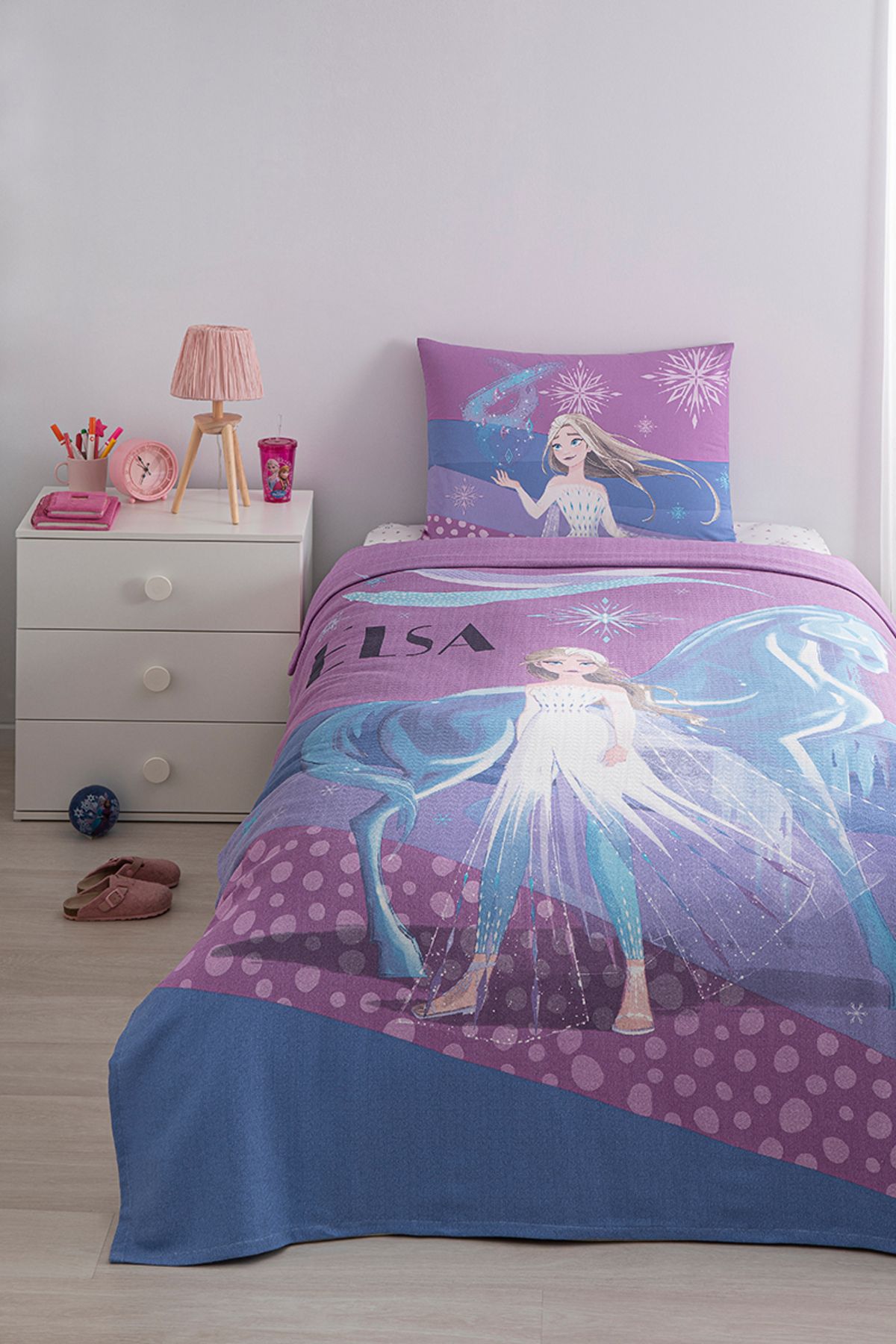 Özdilek Frozen Snow Tek Kişilik Disney Lisanslı Lastikli Fitted Çarşaf Çocuk Pike Takımı