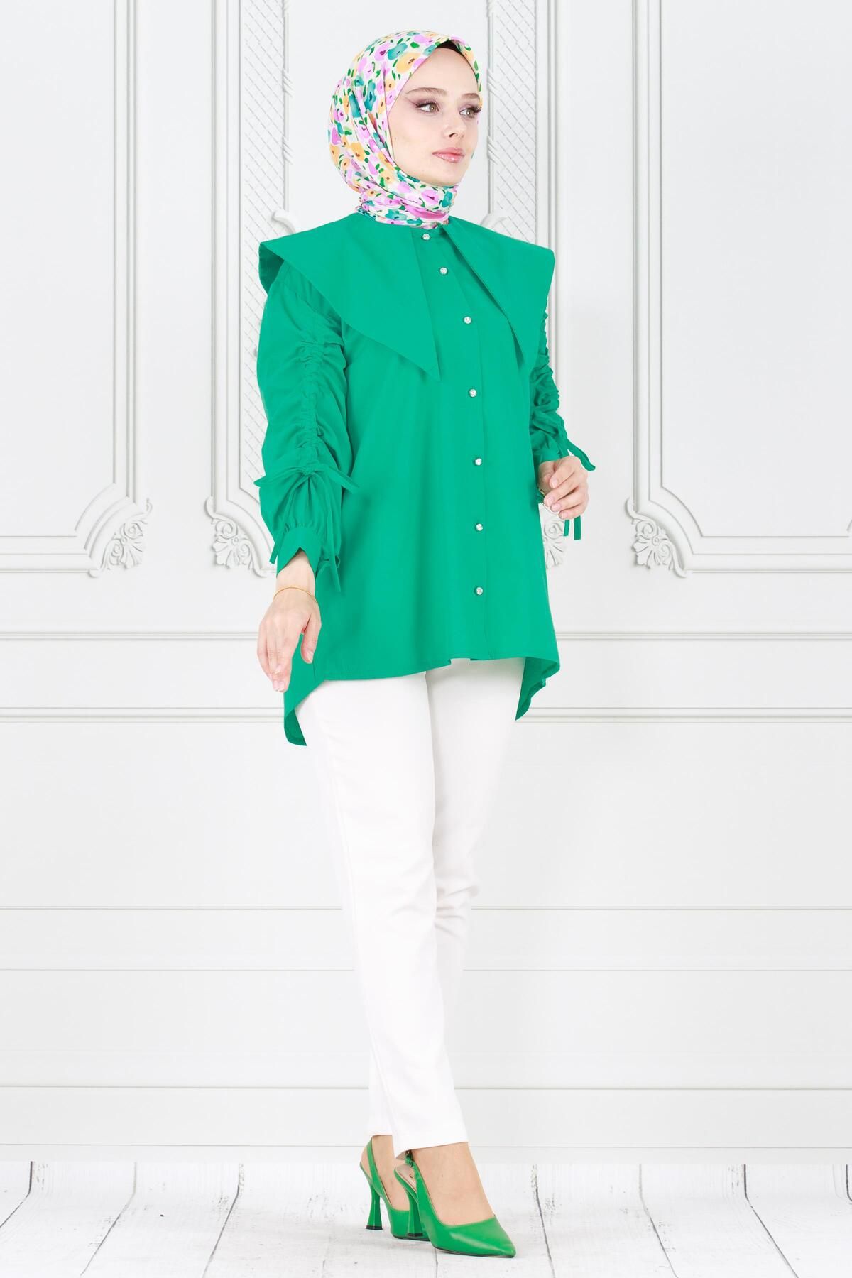 تونیک پوشیده سبز زنانه حجاب بازوی یقه بزرگ که تکان دهنده دقیق TUNIC BENNETTON GREEN است Sevitli