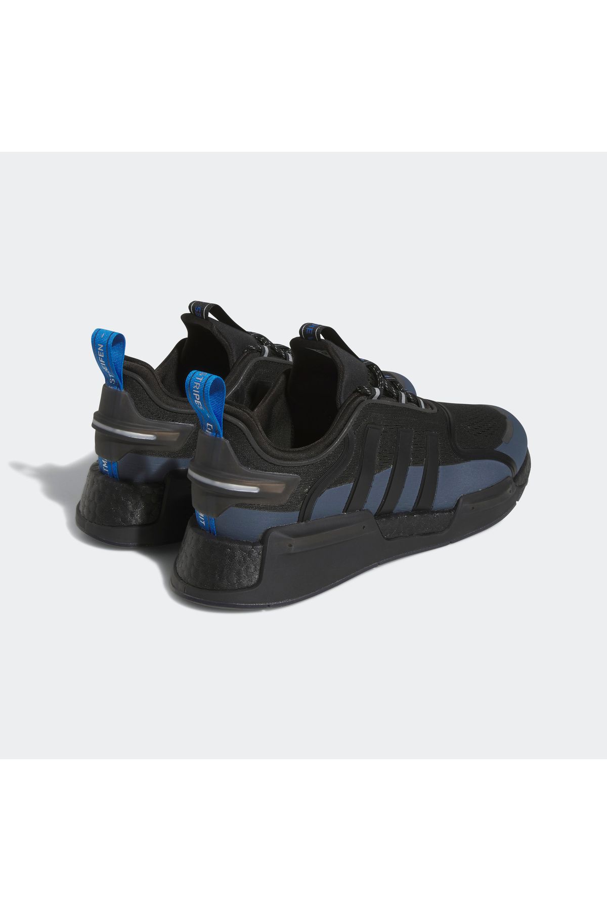 أديداس-Nmd_v3 Hq4447 حذاء رياضي أسود للرجال 4