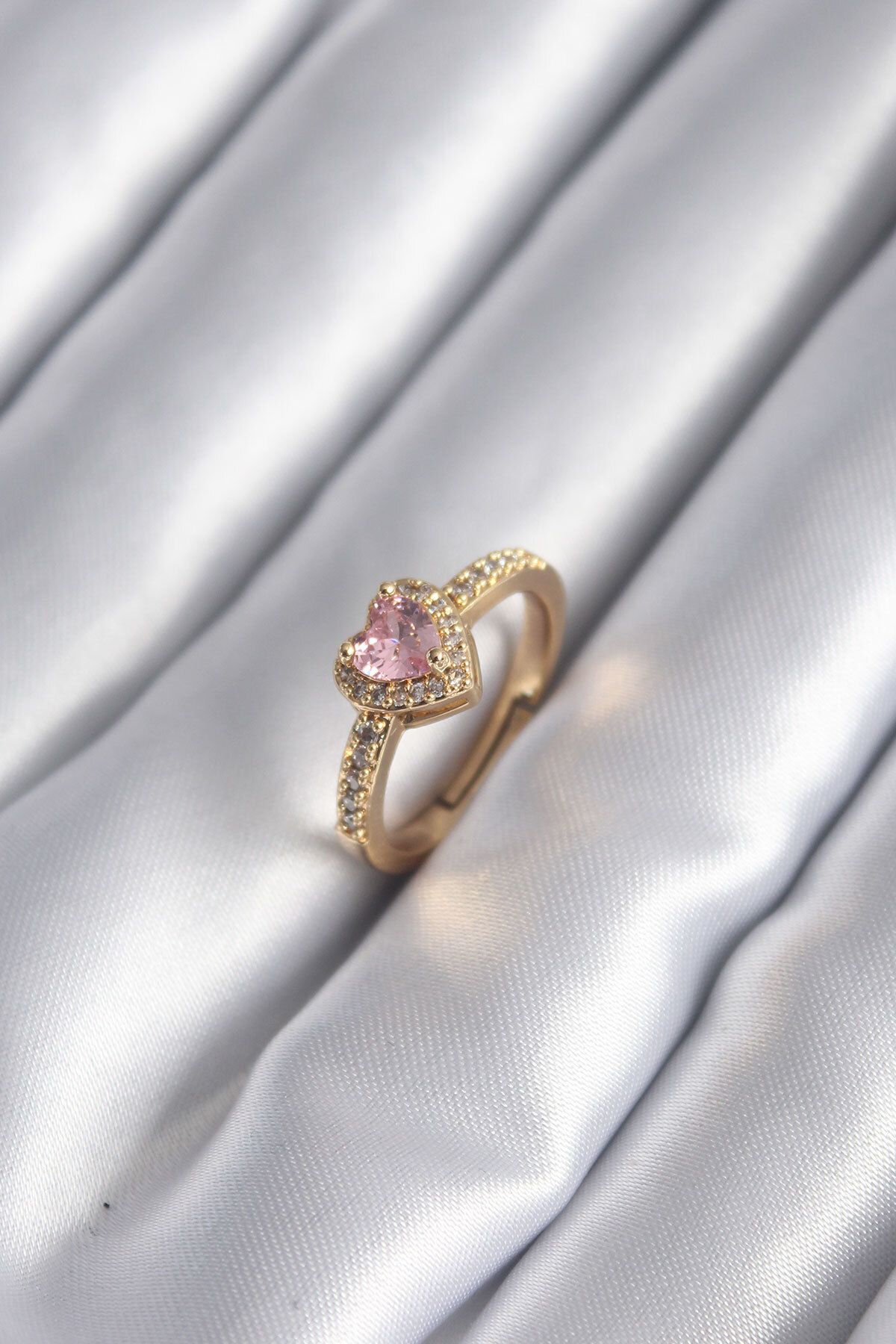MAYAS Pirinç Gold Renk Pembe Zirkon Taş Kalp Charm Model Kadın Yüzük