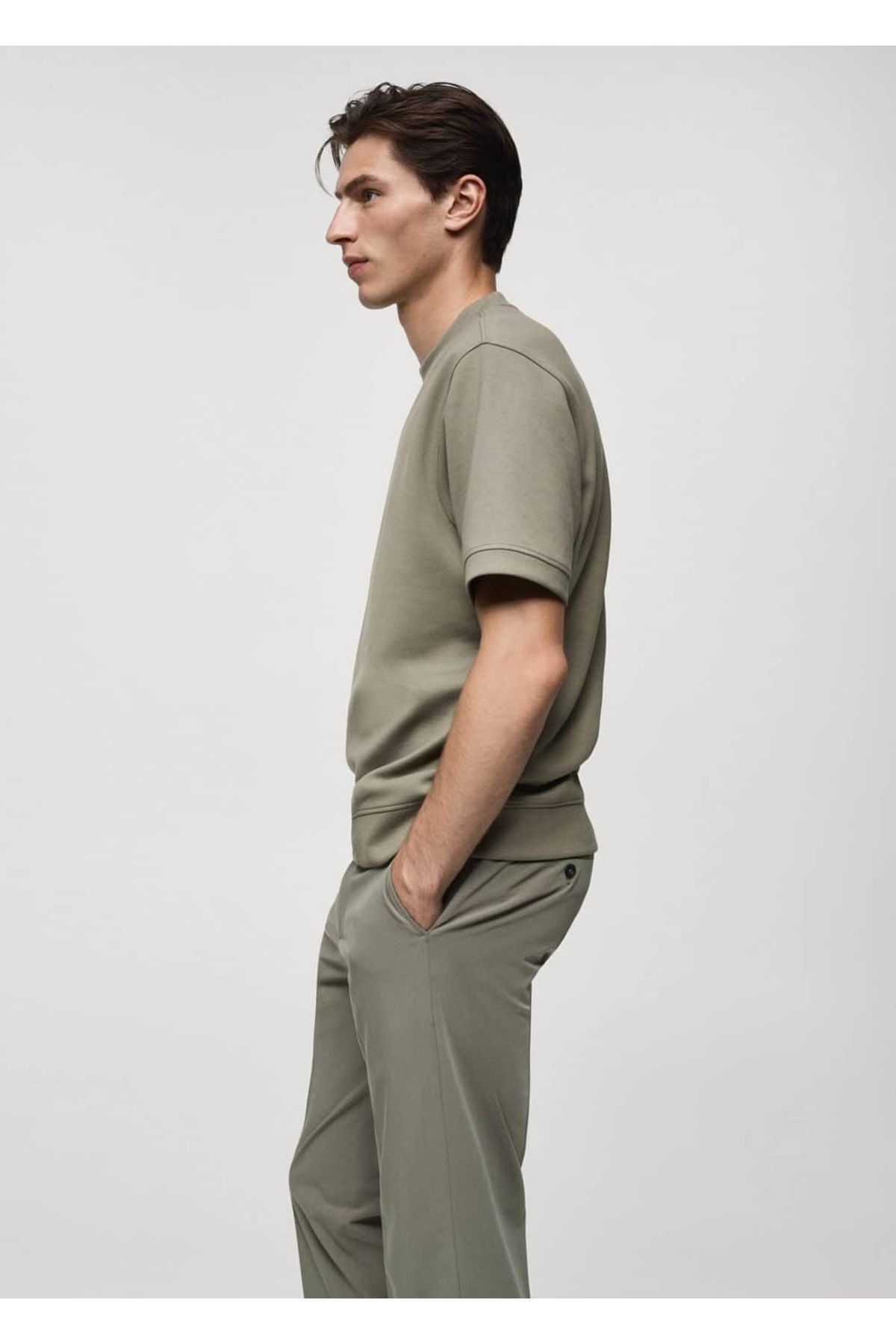 MANGO Man-Látkové tričko Regular Cut 7