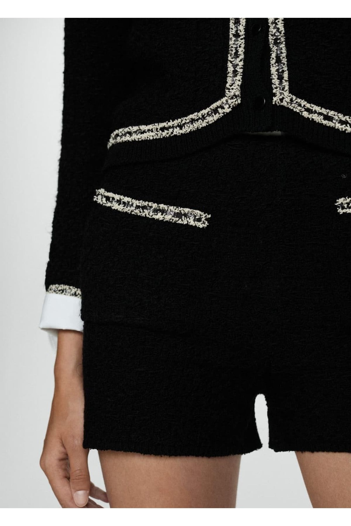 MANGO Woman-Tweed Shorts with Pockets 5