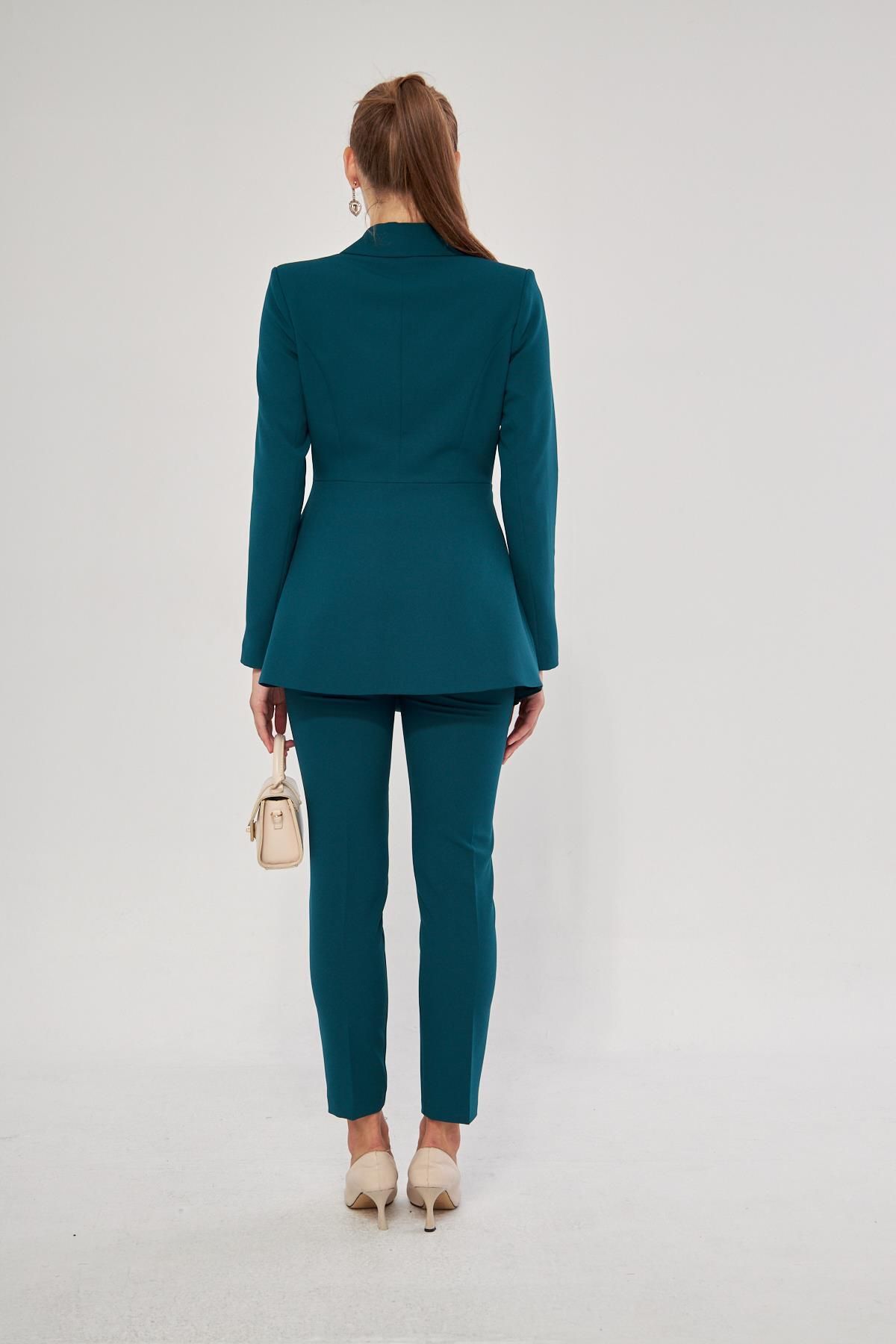 LOVELF-Emerald Color 2 Button Pleat Detailed Set 8