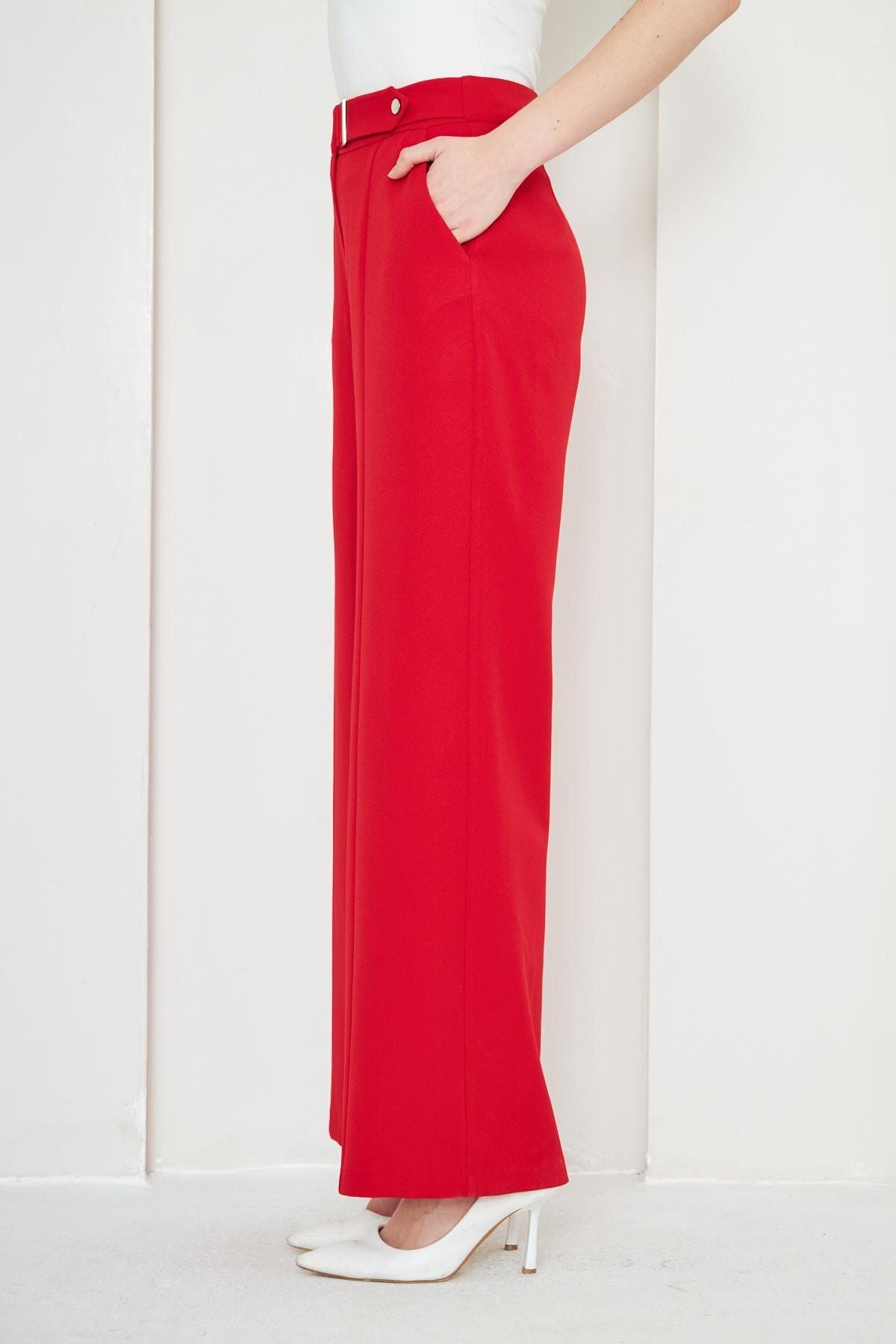 LOVELF-Red Buckle Detailed Wide Leg Trousers 5