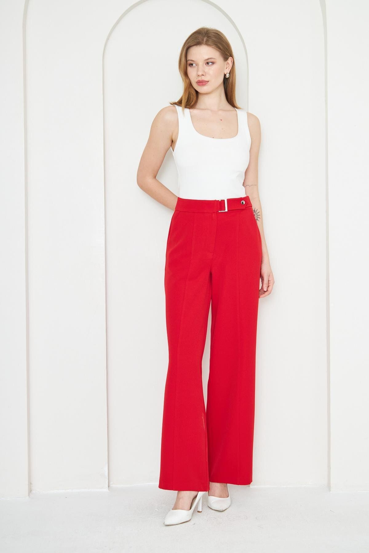 LOVELF-Red Buckle Detailed Wide Leg Trousers 1