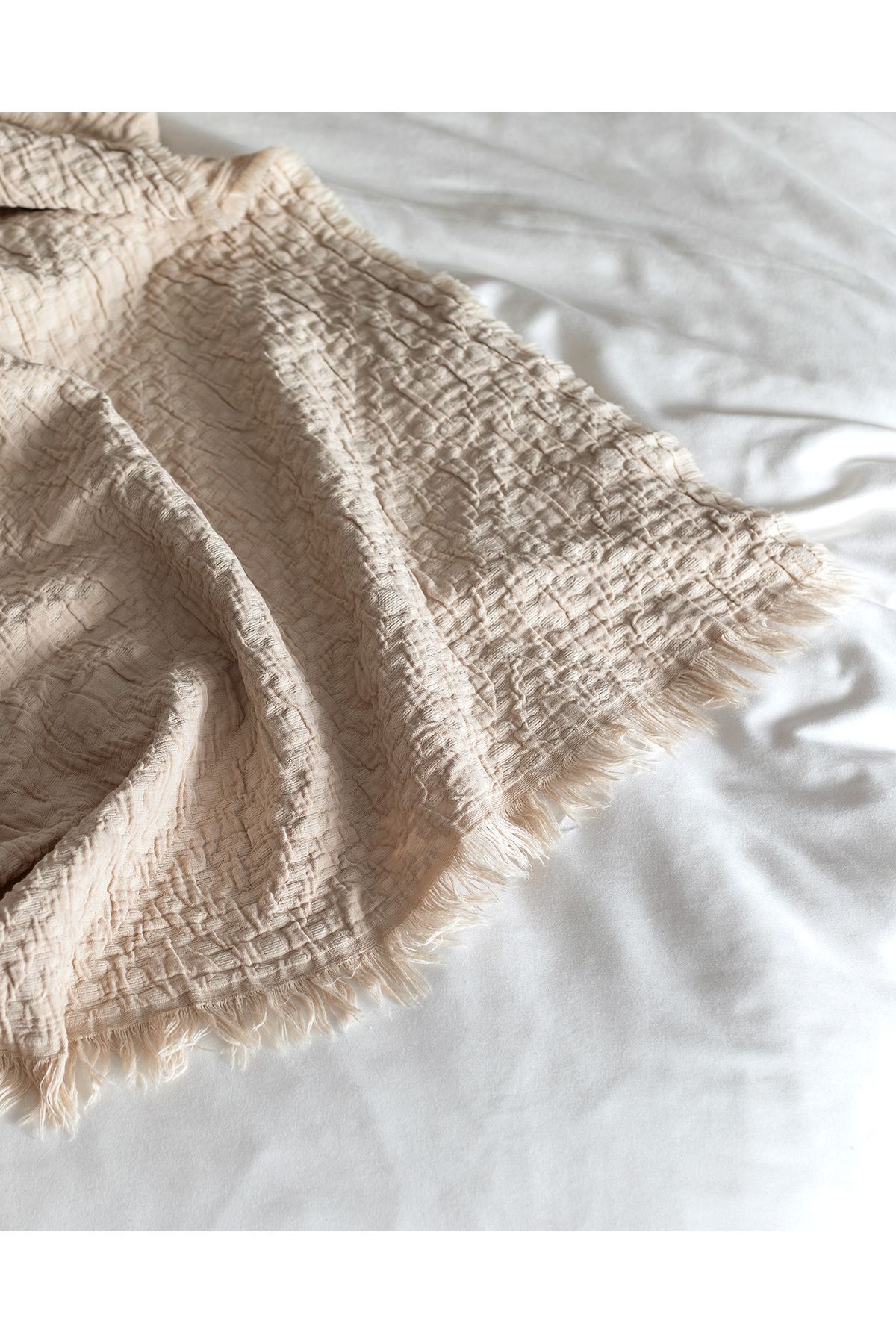 Madame Coco-Single Luxury Bedspread - Vue Collection 4