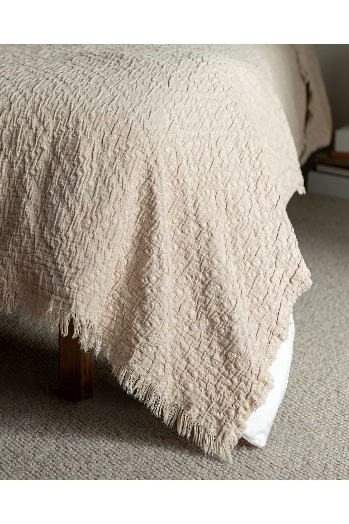 Madame Coco-Single Luxury Bedspread - Vue Collection 2