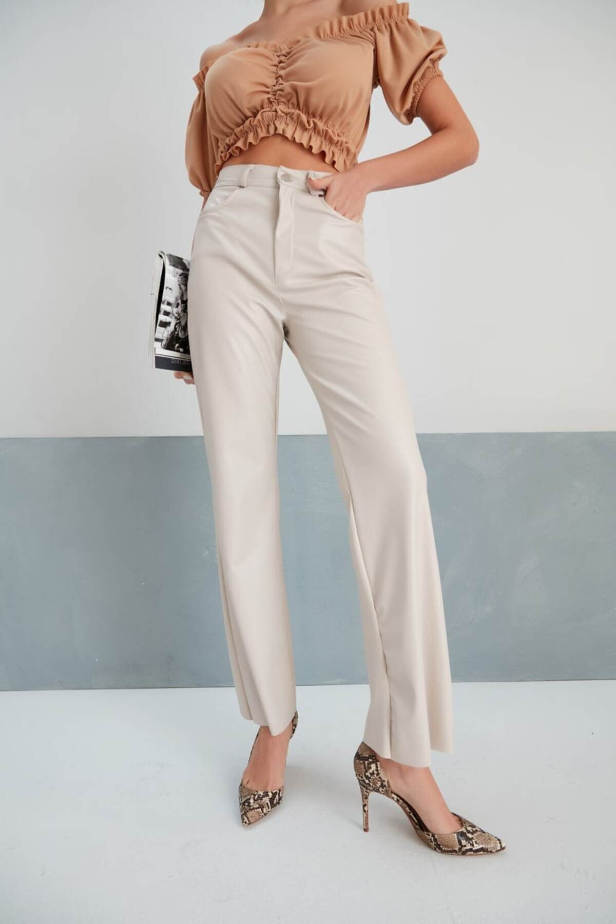 KaSheHa-Cream Back Elastic High Waist Tube Long Button Detailed Leather Pants 105 cm 6