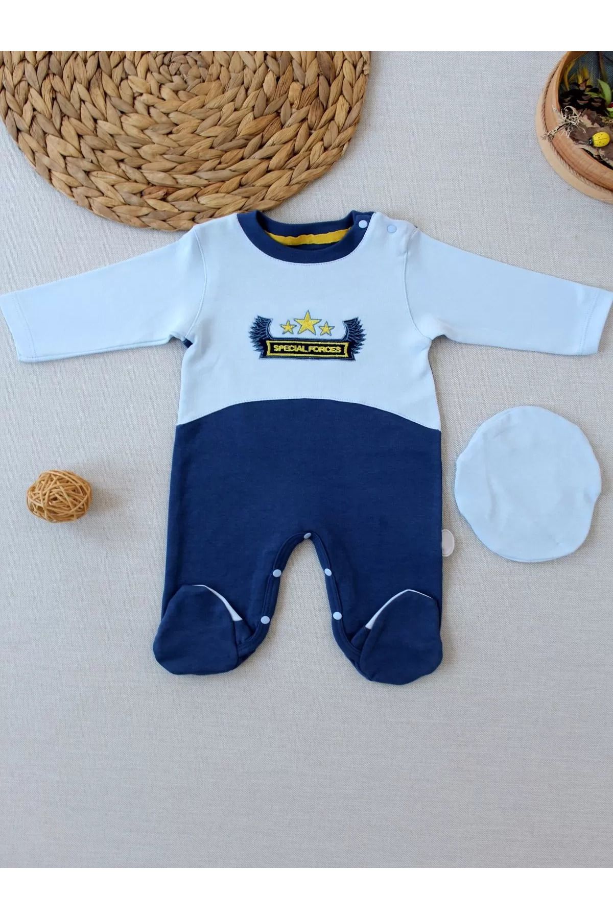 Skygo-3-18 Months Embroidered Forces Baby Rompers with Beanie Hat 1