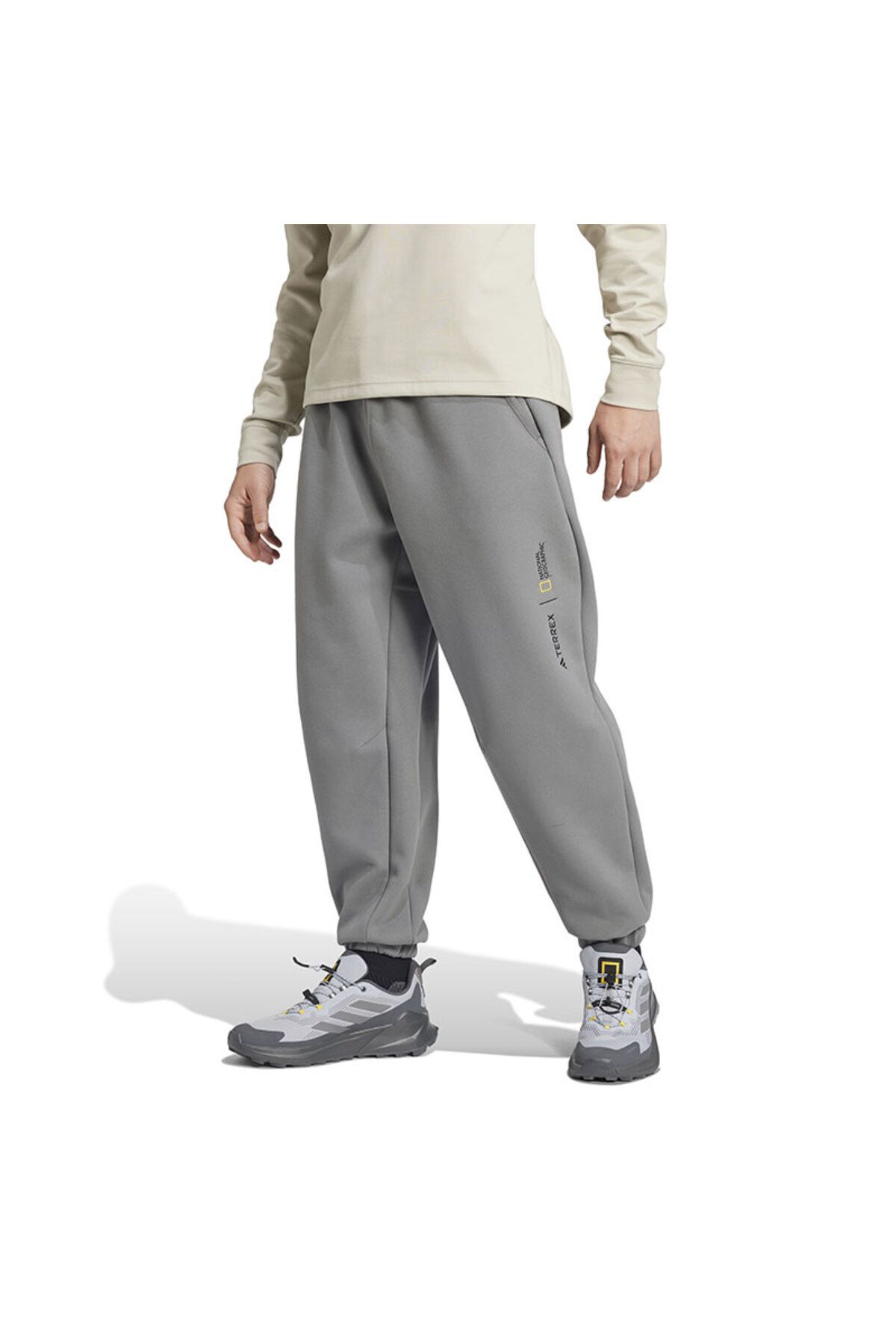 adidas-© National Geographic Aeroready Warming Sweatpants 1
