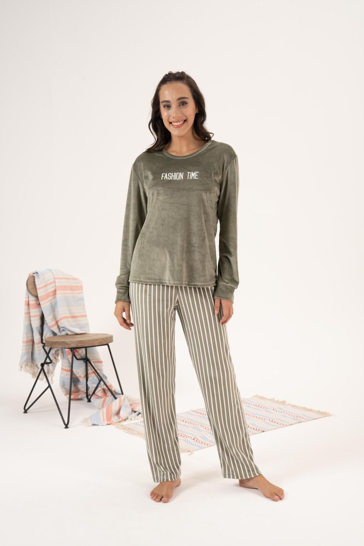 Estiva-Green Striped Velvet Women's Pajama Set - Winter 6