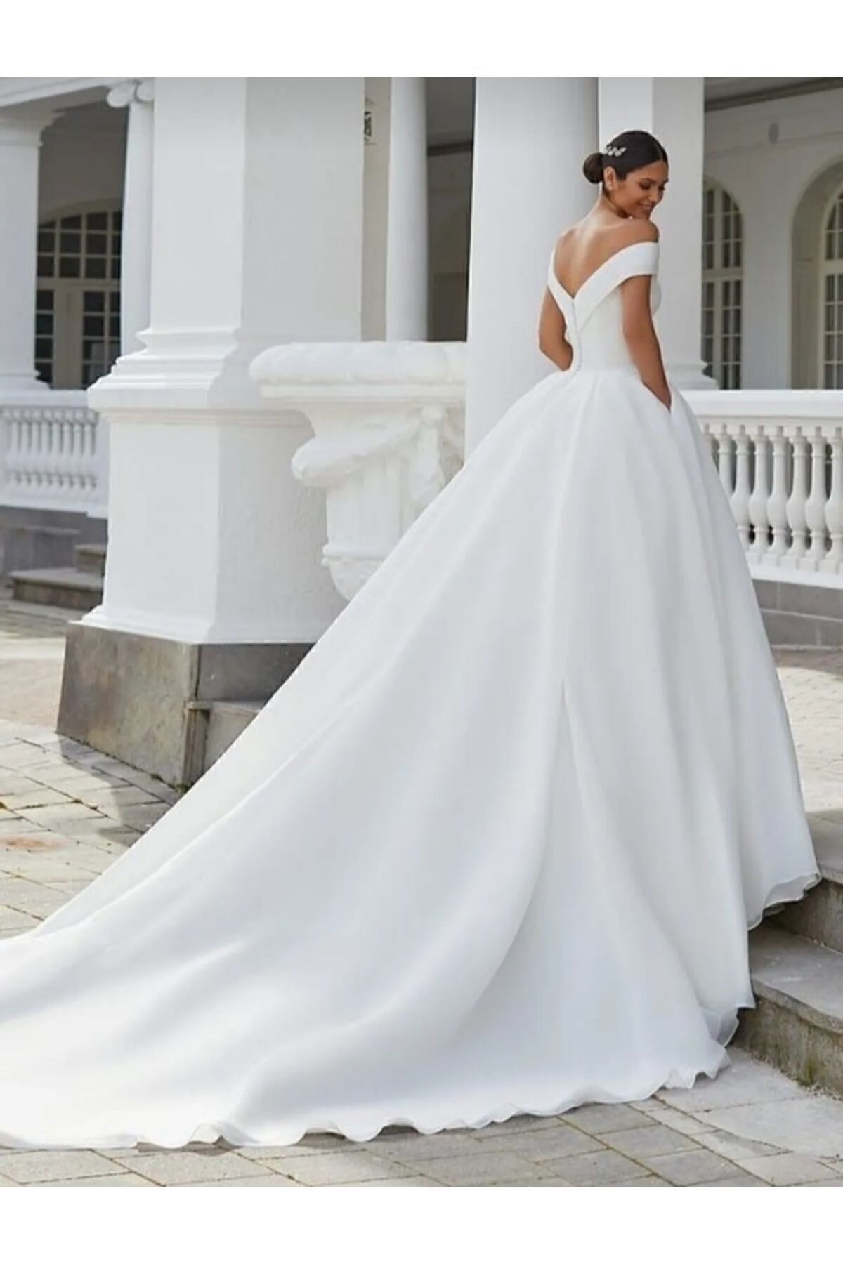 https://cdn.dsmcdn.com/ty1548/product/media/images/ty1549/prod/QC/20240916/18/c1b95546-057f-32a8-9bc0-4127633038d3/1_org_zoom.jpg