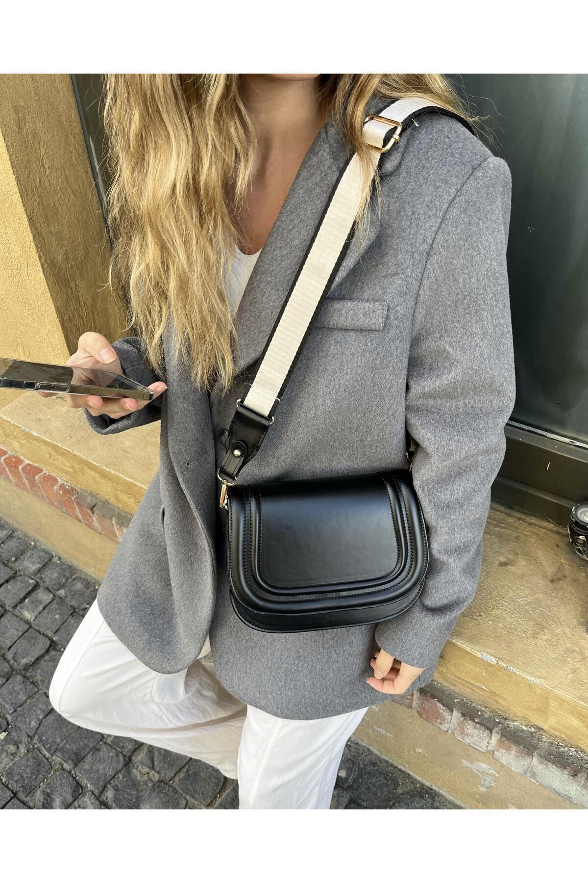 https://cdn.dsmcdn.com/ty1548/product/media/images/ty1549/prod/QC/20240916/23/f407cbf7-5b61-3502-b45f-4d425efc04e8/1_org_zoom.jpg