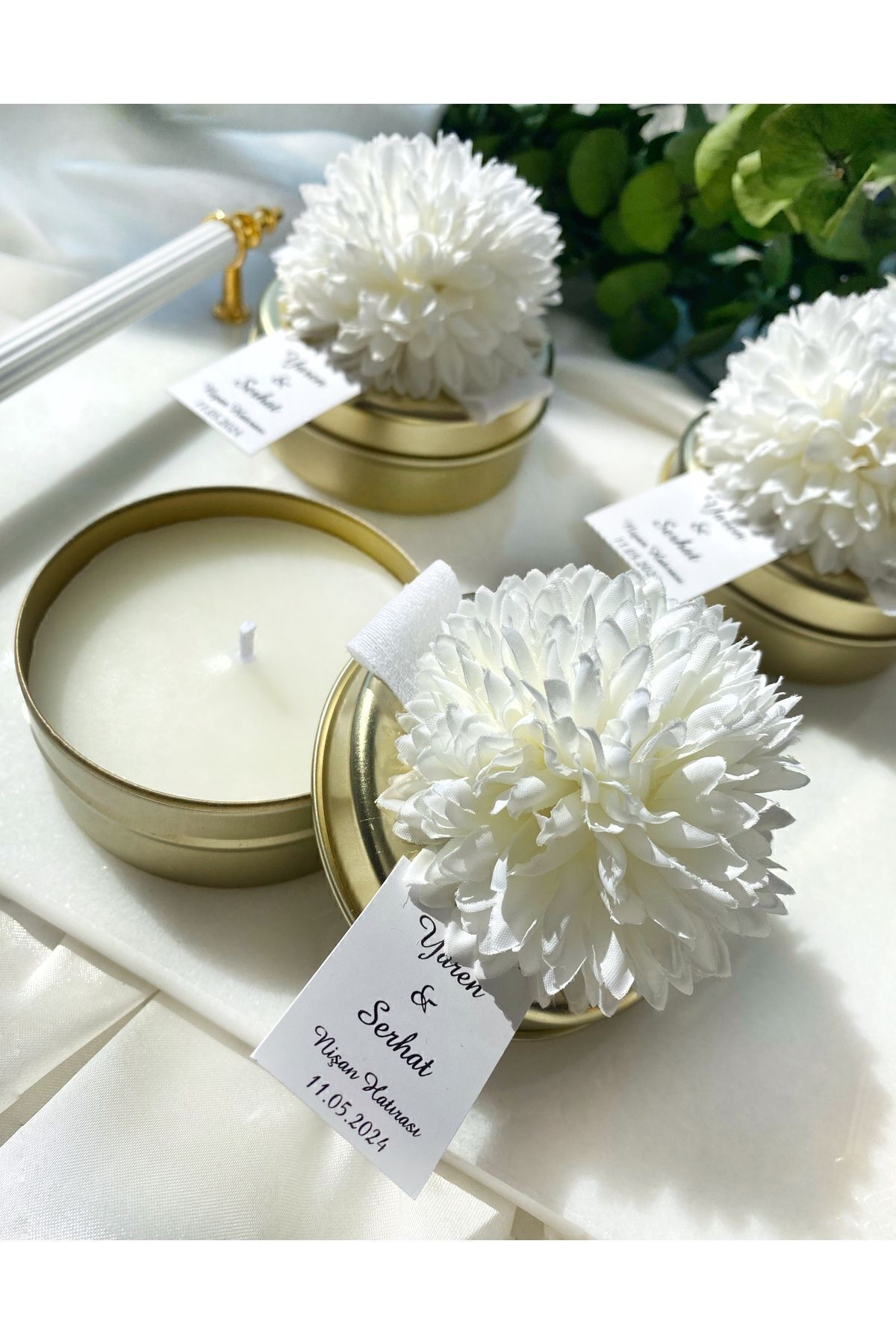 Gami Handmade Çiçek Detaylı Gold Metal Kutulu Mum Söz, Nişan, Düğün, Kına, Nikah, Mevlüt Hediyelik - 10 Adet
