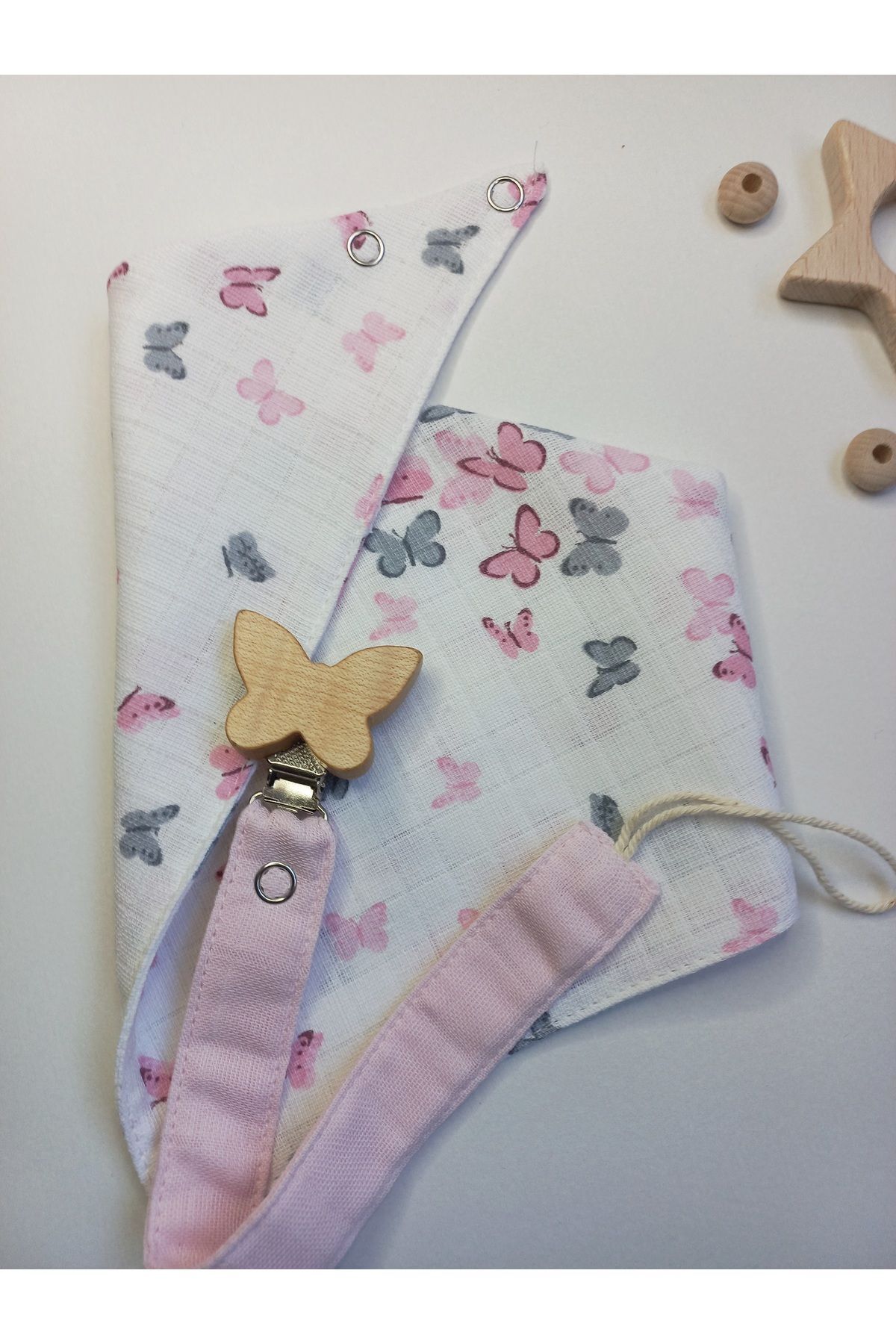 sbbaby Müslin Bebek Mama Önlüğü Ahşap Klipsli Emzik Askısı 3'lü Set (Çift Katlı çift çıtçıtlı ) fotoğrafı 2 (önizleme)