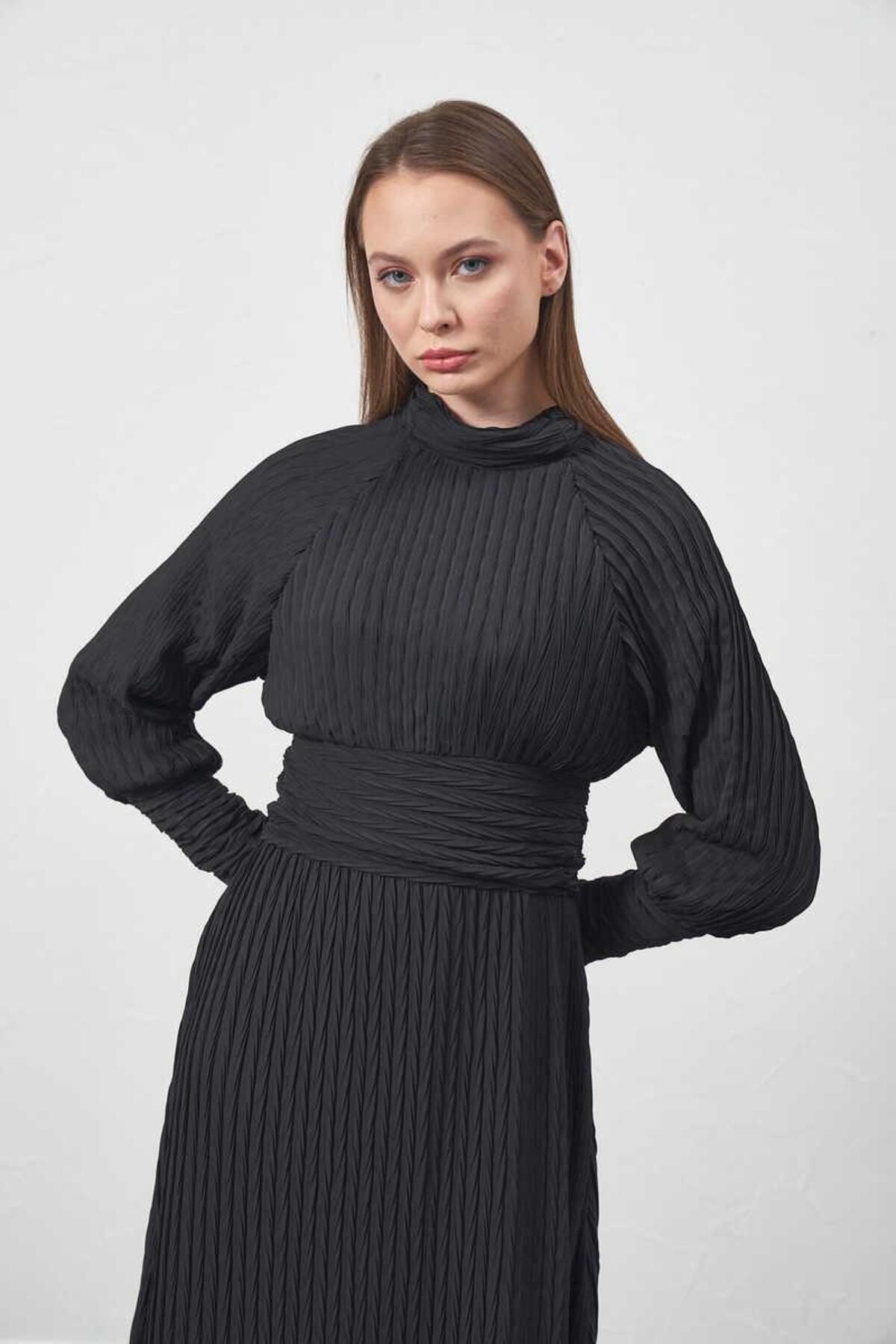 Mevra-Rochie plisată neagră 7