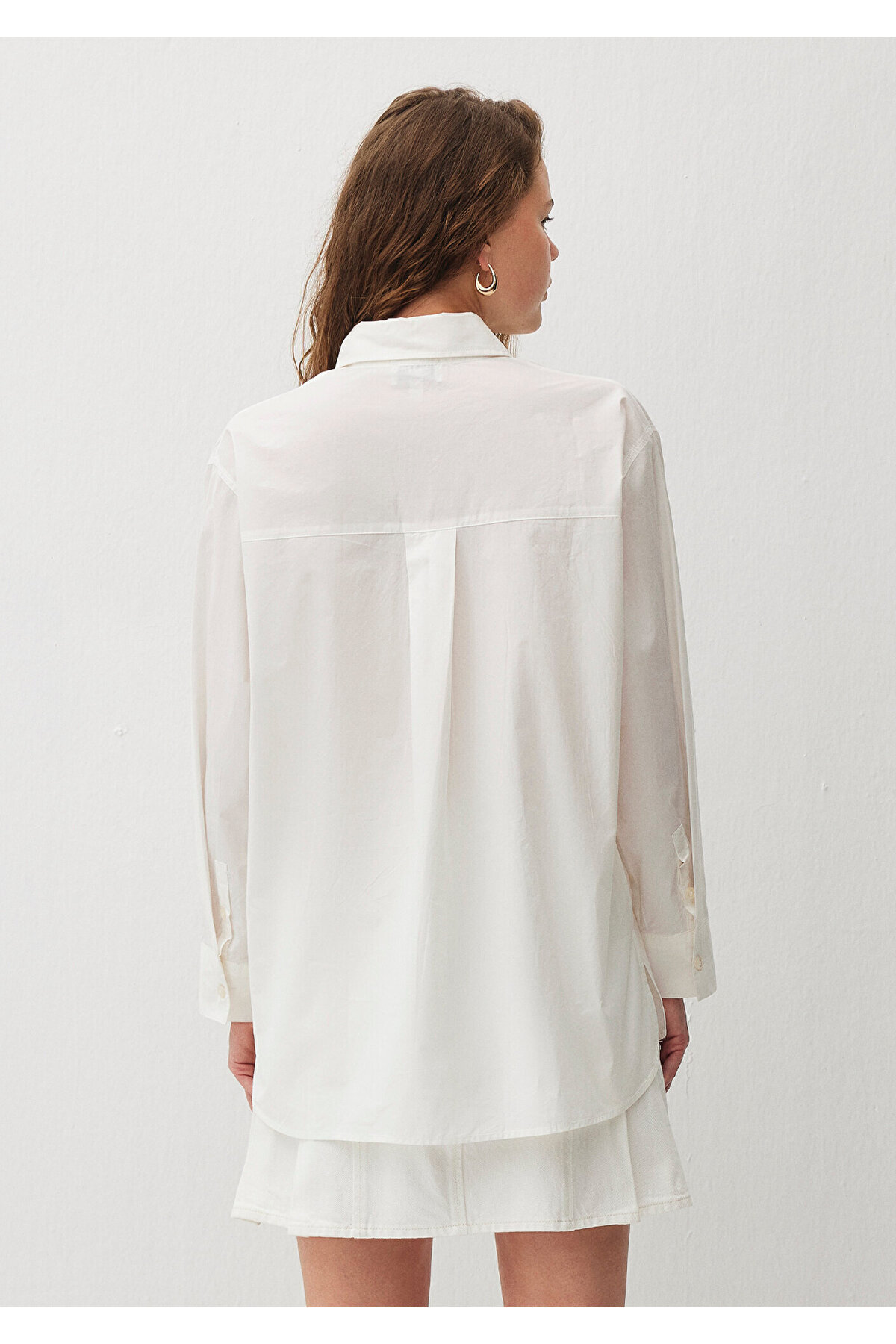 Cepli Beyaz Gömlek Loose Fit / Bol Rahat Kesim 1210919-70051 — سفید — تصویر 3 از 4