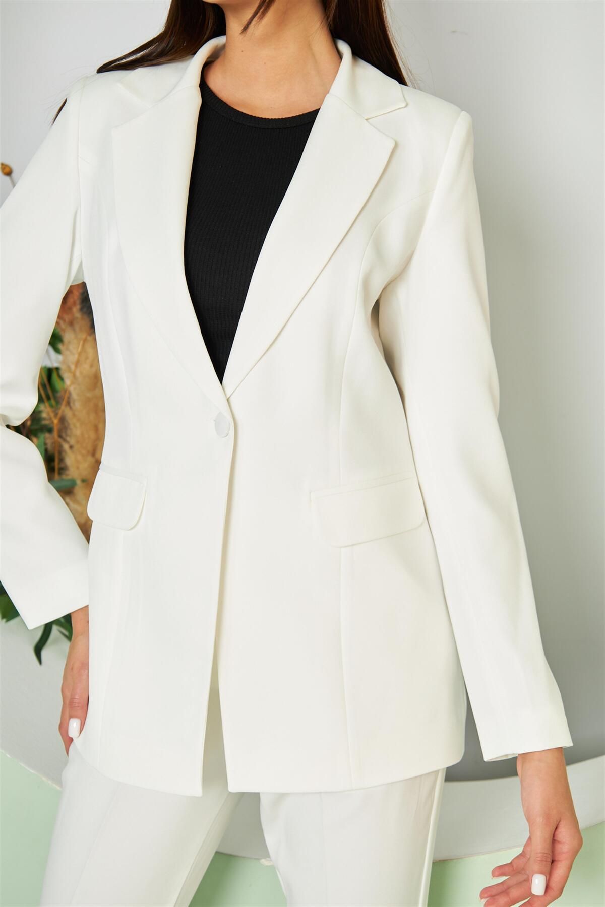 LOVELF-Single Button Classic Set Ecru 8