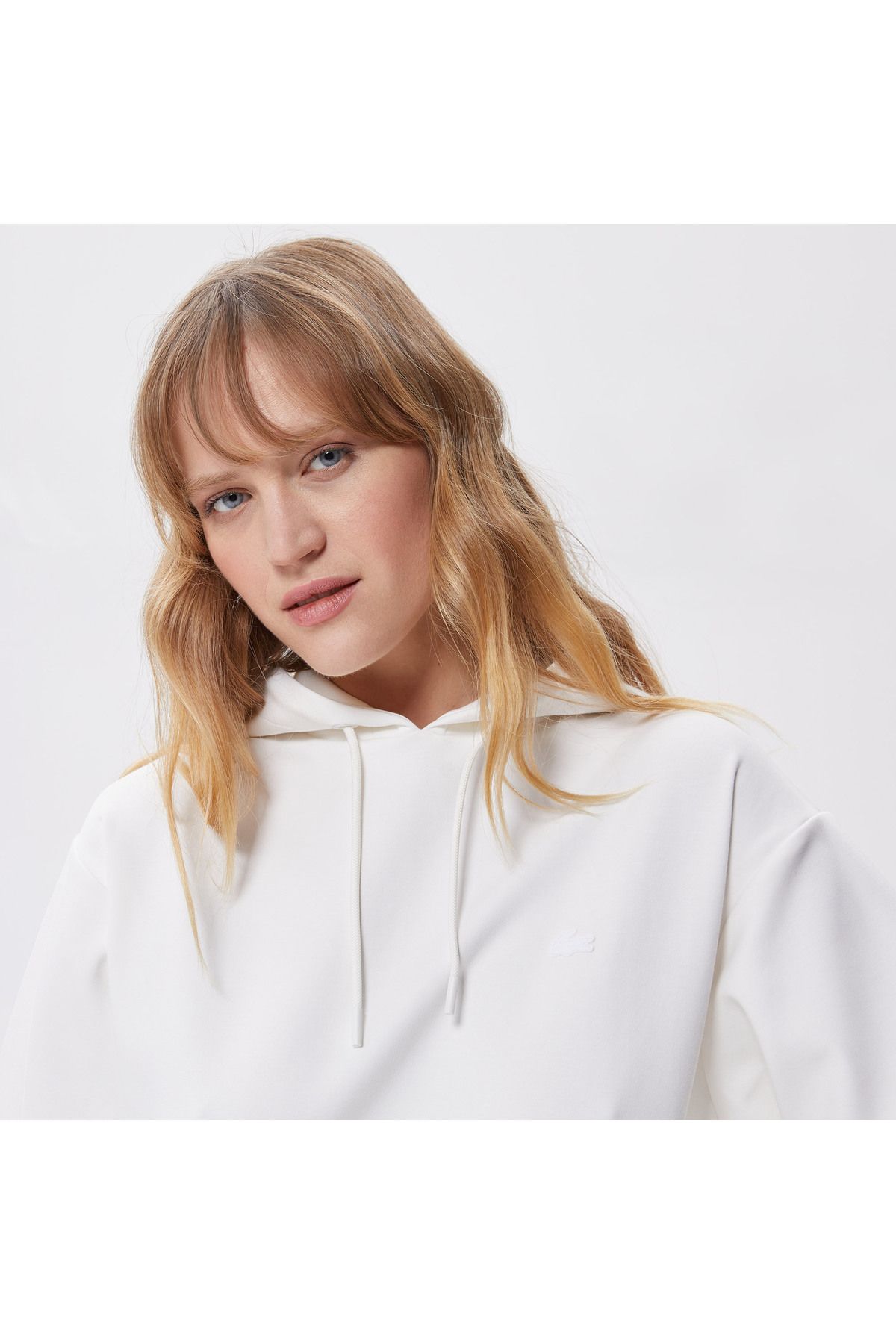 Lacoste-فستان أبيض نسائي أساسي 4