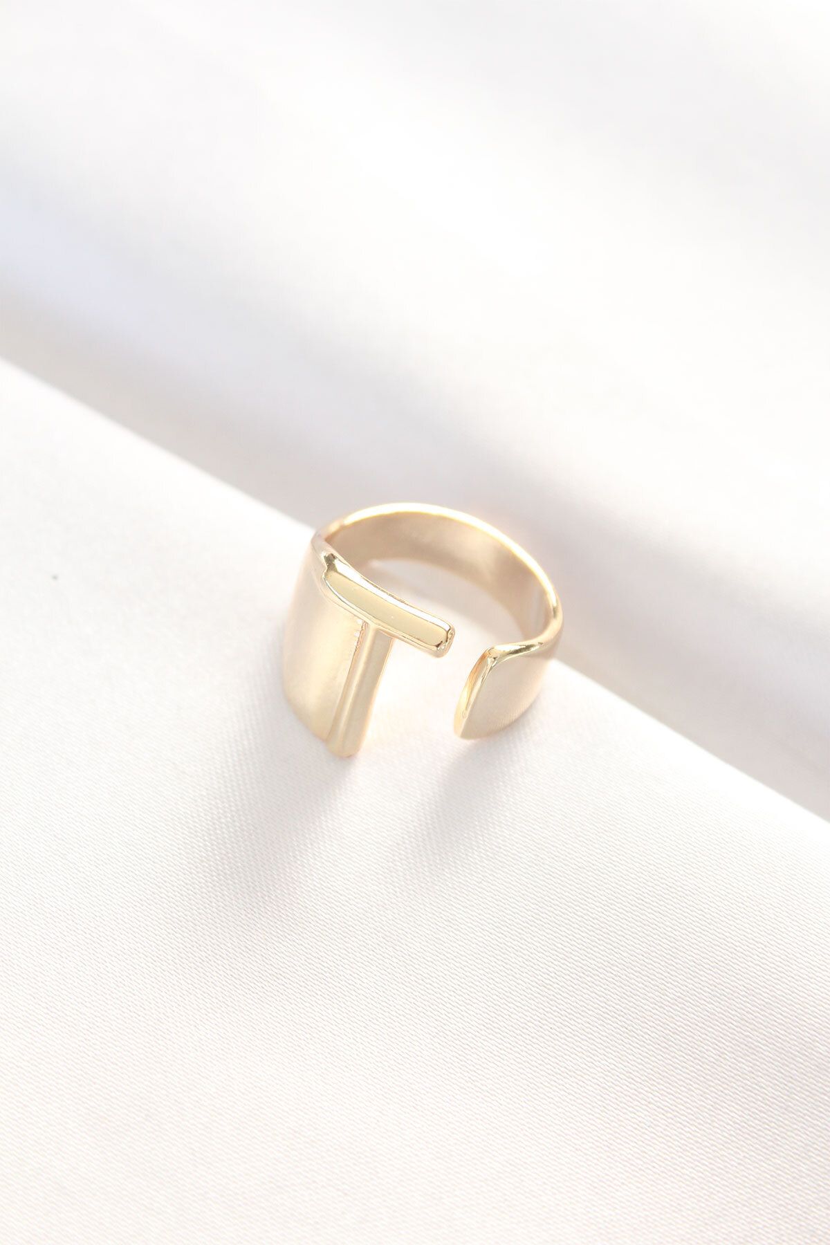 nazeninstoğu-Gold Color Adjustable Ring with Letter t 2