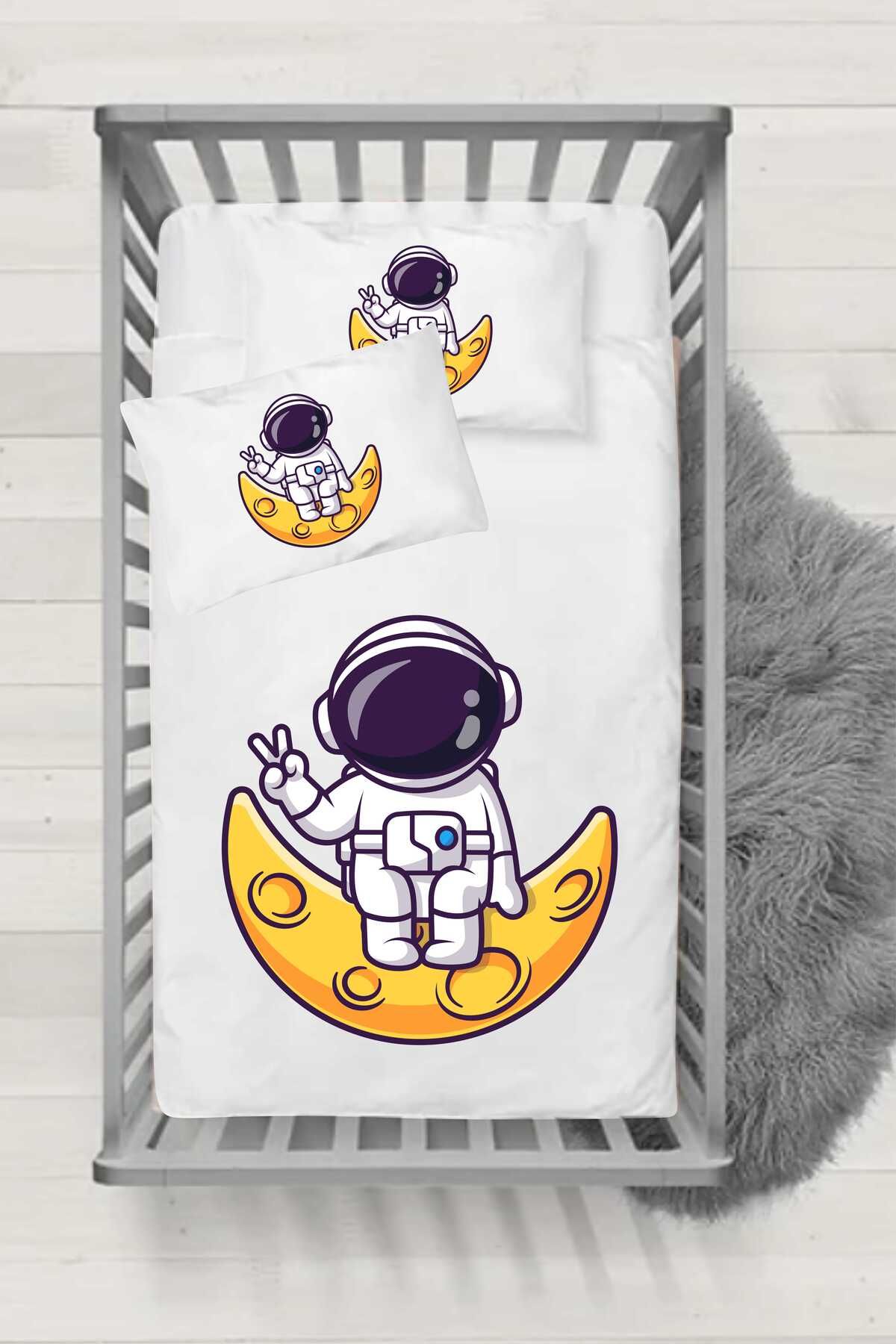 the mr east Miss Astronot Çocukcuk Desenli Bebek Lastikli Çarşaf (60x120 / 15) 2'li Yastık Kılıfı