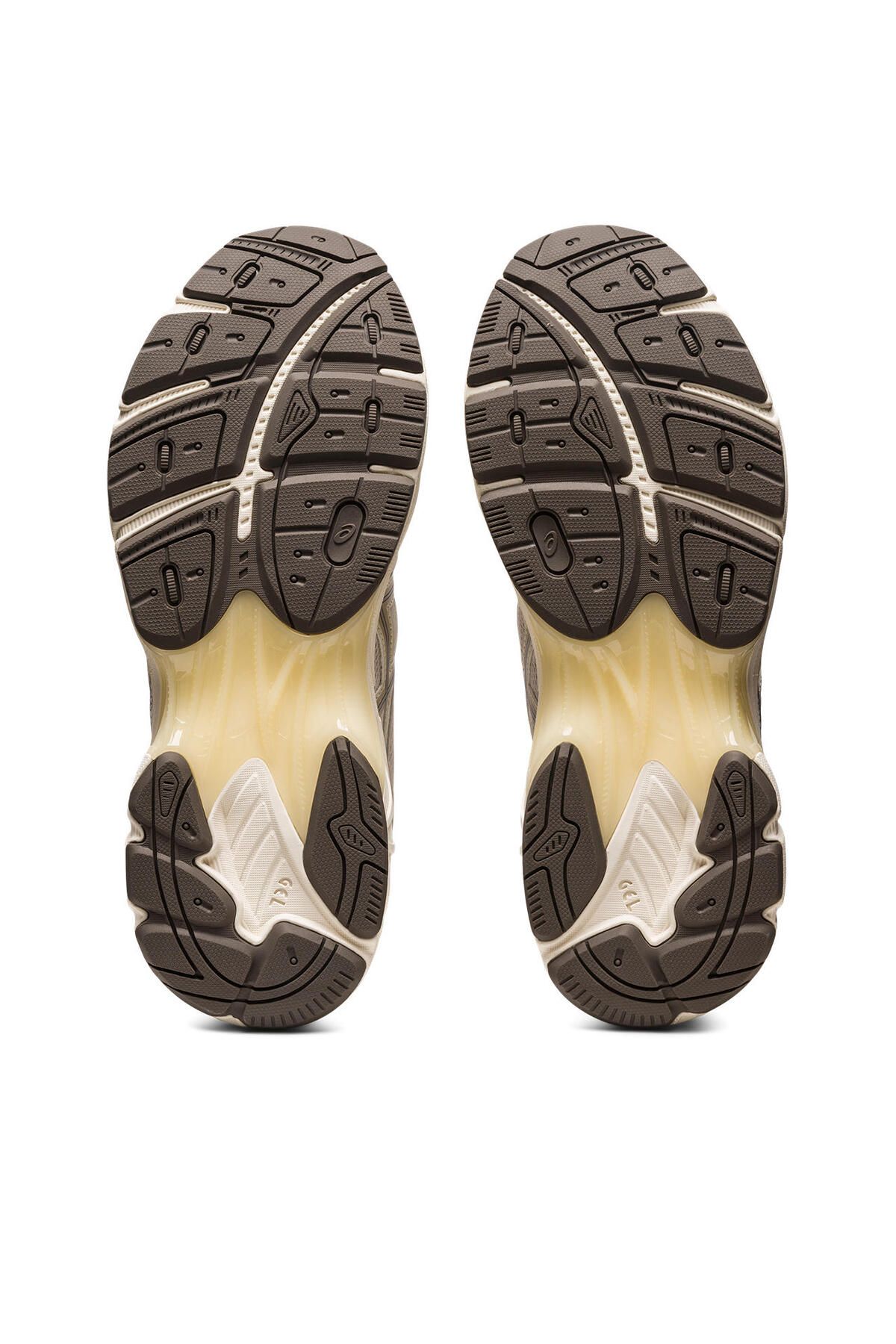 Asics کفش کتانی بژ Gt-2160