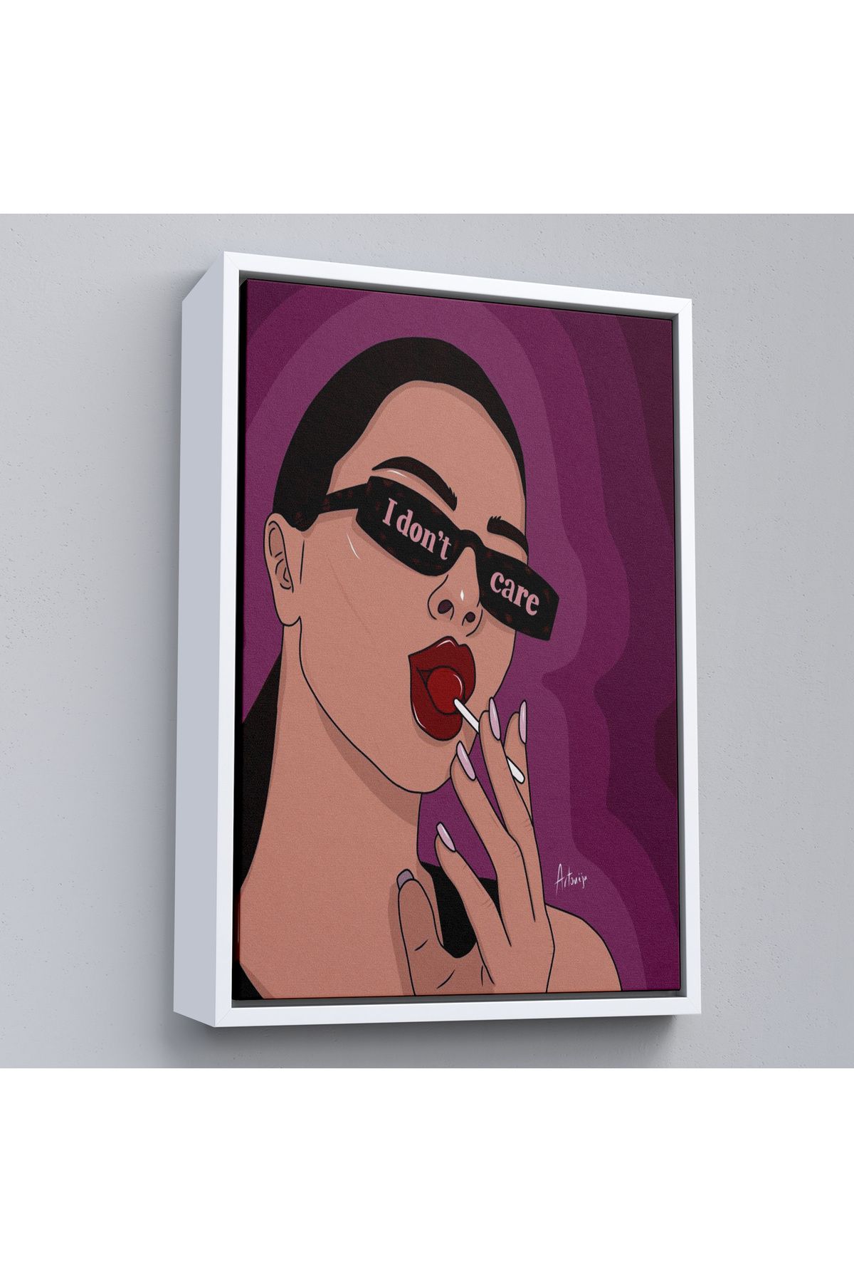 MOONFER Çerçeveli I Don'T Care - Umrumda Değil Yazan Pop Art Kadın Tablo-7681