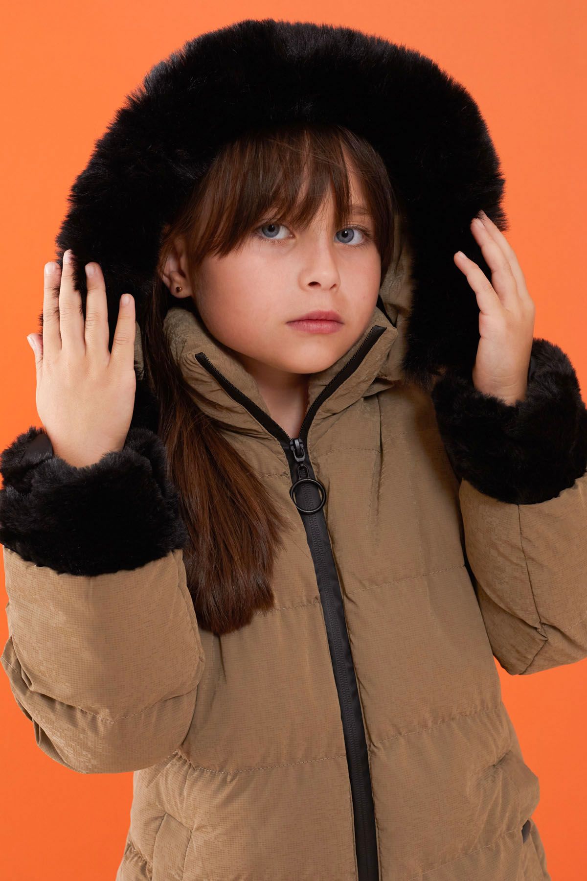 Cansın Mini-Girl's Fur Detailed Hooded Puffer Jacket - Brown 19515 4