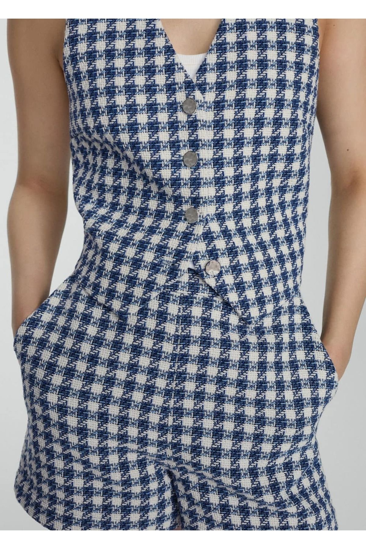 MANGO Woman-Houndstooth Patterned Shorts 6