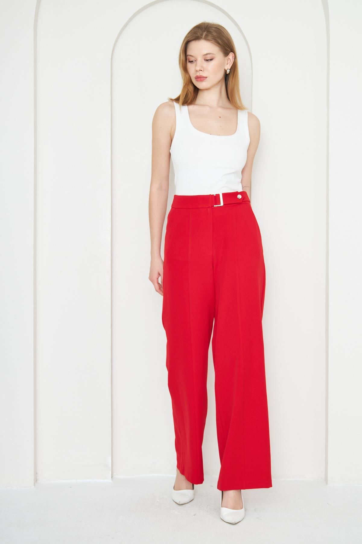 LOVELF-Red Buckle Detailed Wide Leg Trousers 2